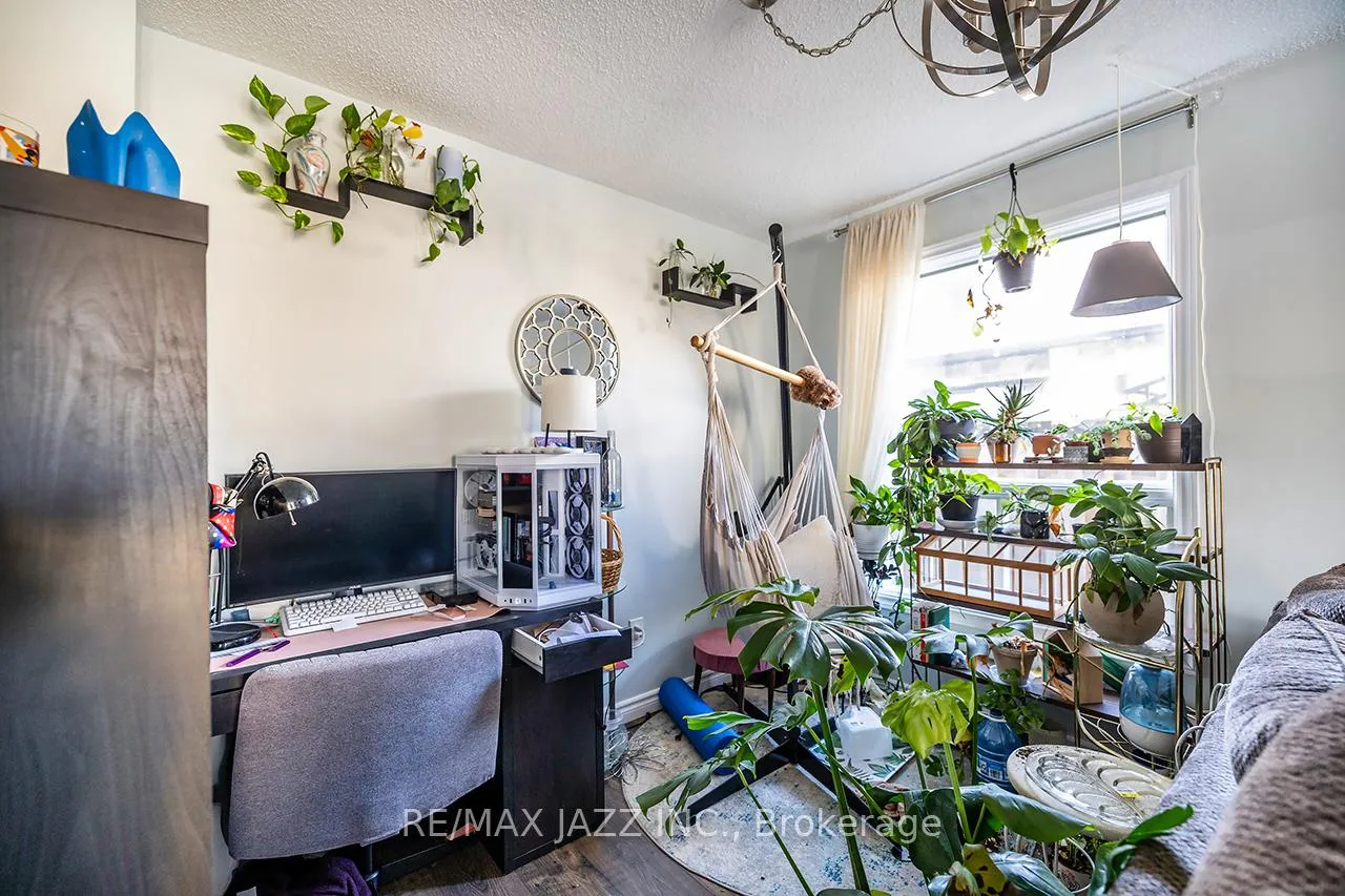 Photo 30 of 3 Devondale Street, Clarington, Courtice — HOMEH