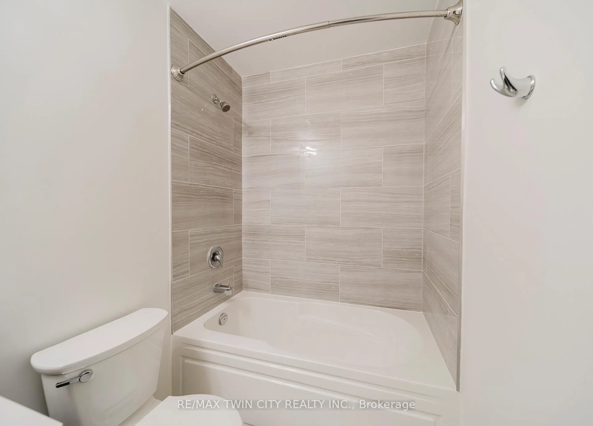 Photo 19 of Unit 505, 251 Northfield Drive E, Waterloo — HOMEH