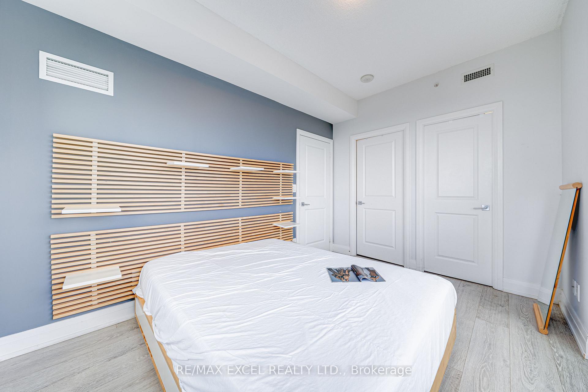 Photo 18 of Unit 2006, 7165 Yonge Street, Markham, Grandview — HOMEH