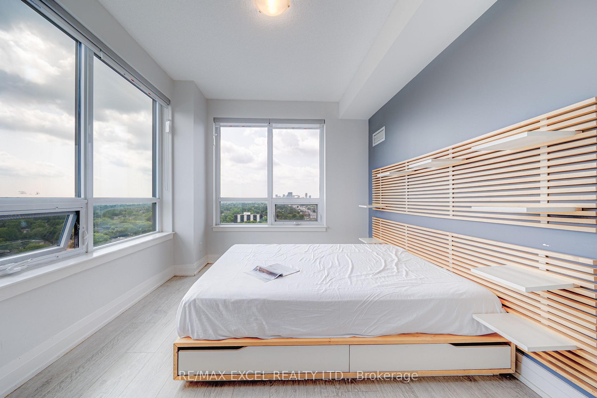 Photo 19 of Unit 2006, 7165 Yonge Street, Markham, Grandview — HOMEH