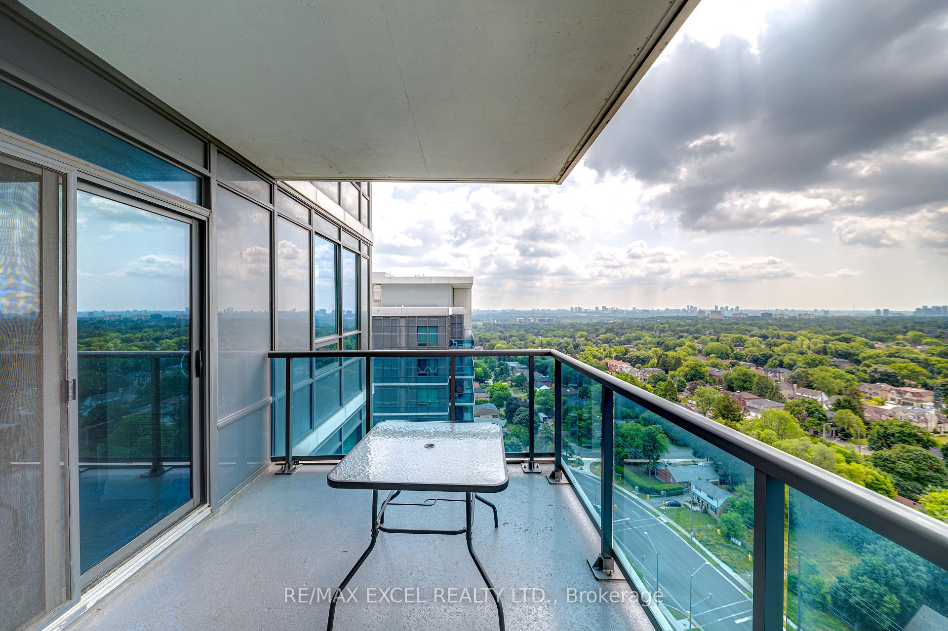 Photo 22 of Unit 2006, 7165 Yonge Street, Markham, Grandview — HOMEH