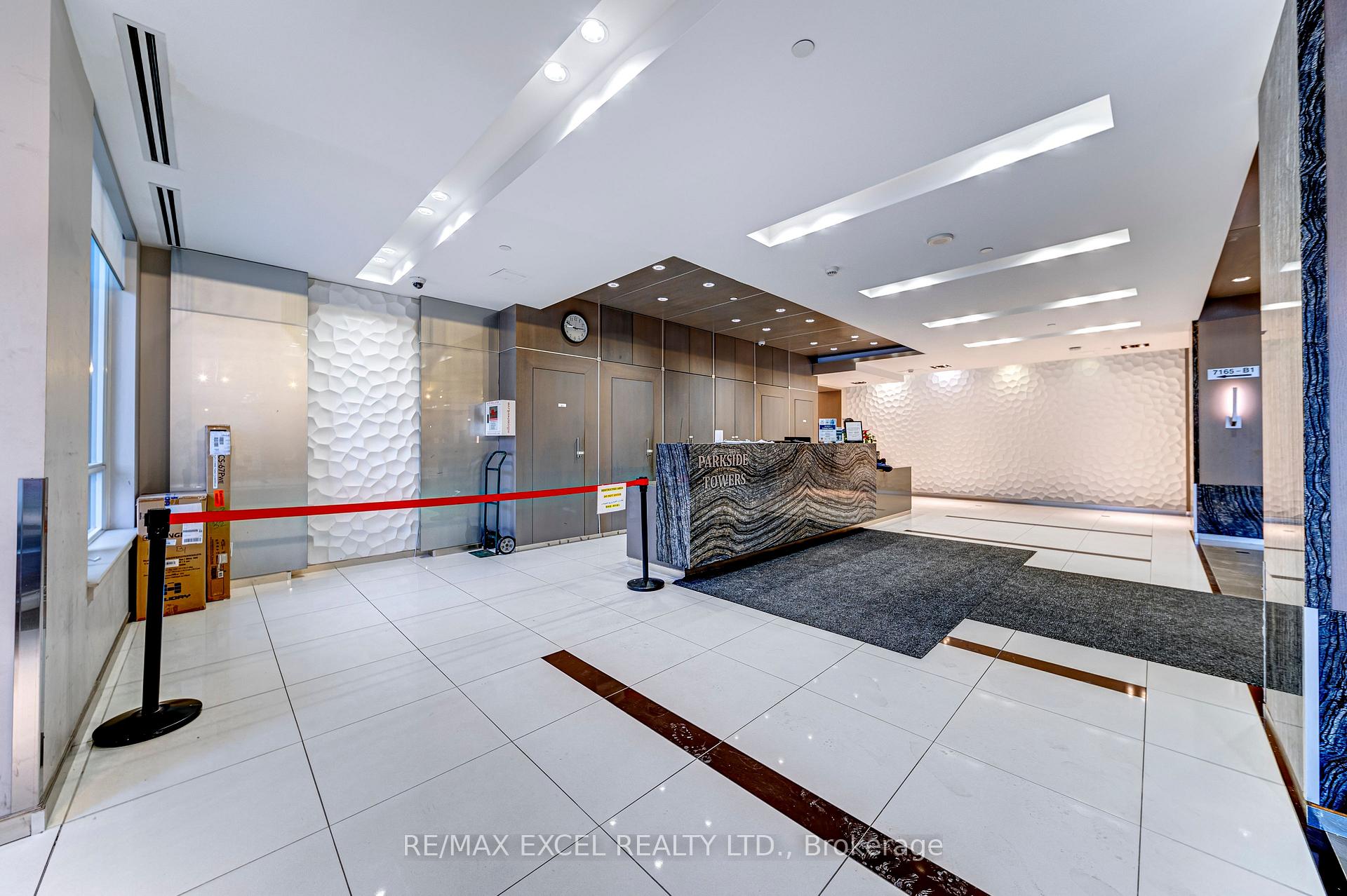 Photo 32 of Unit 2006, 7165 Yonge Street, Markham, Grandview — HOMEH