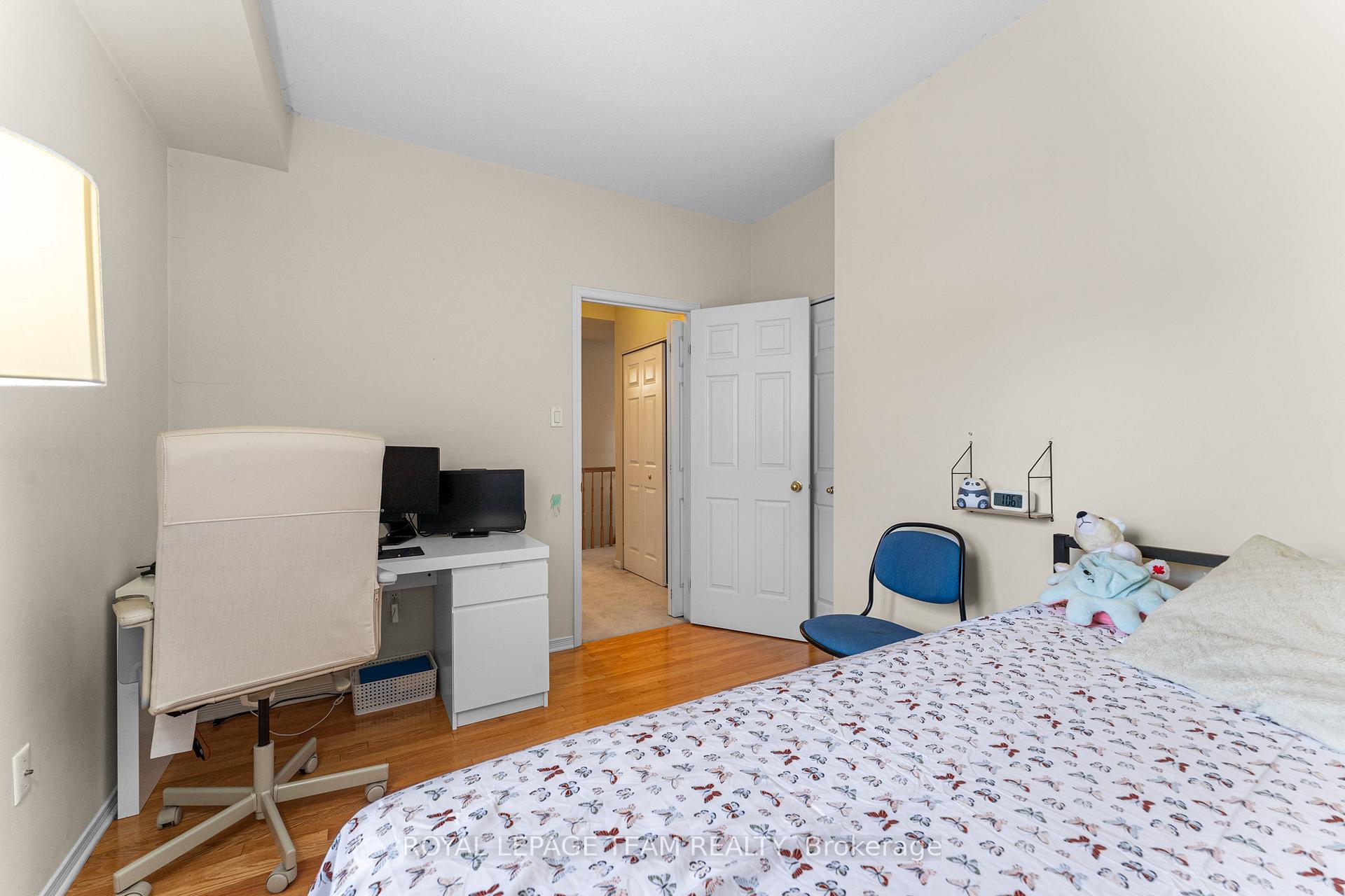 Photo 22 of 54 Robson Court, Ottawa, Kanata - Kanata Lakes/Heritage Hills — HOMEH
