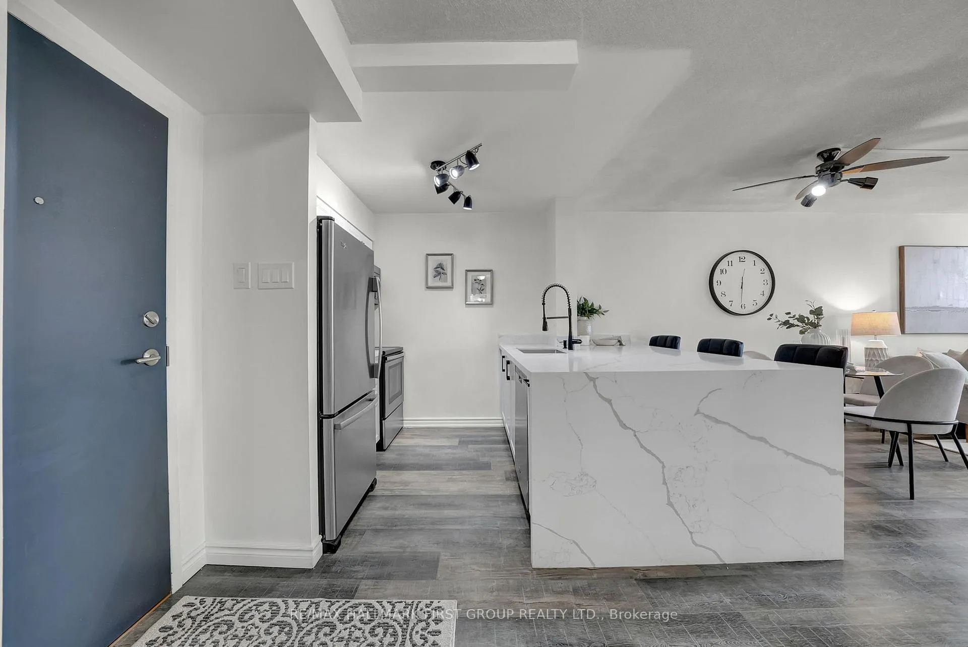 Photo 5 of Unit 405, 1665 Pickering Parkway, Pickering, Village East — HOMEH