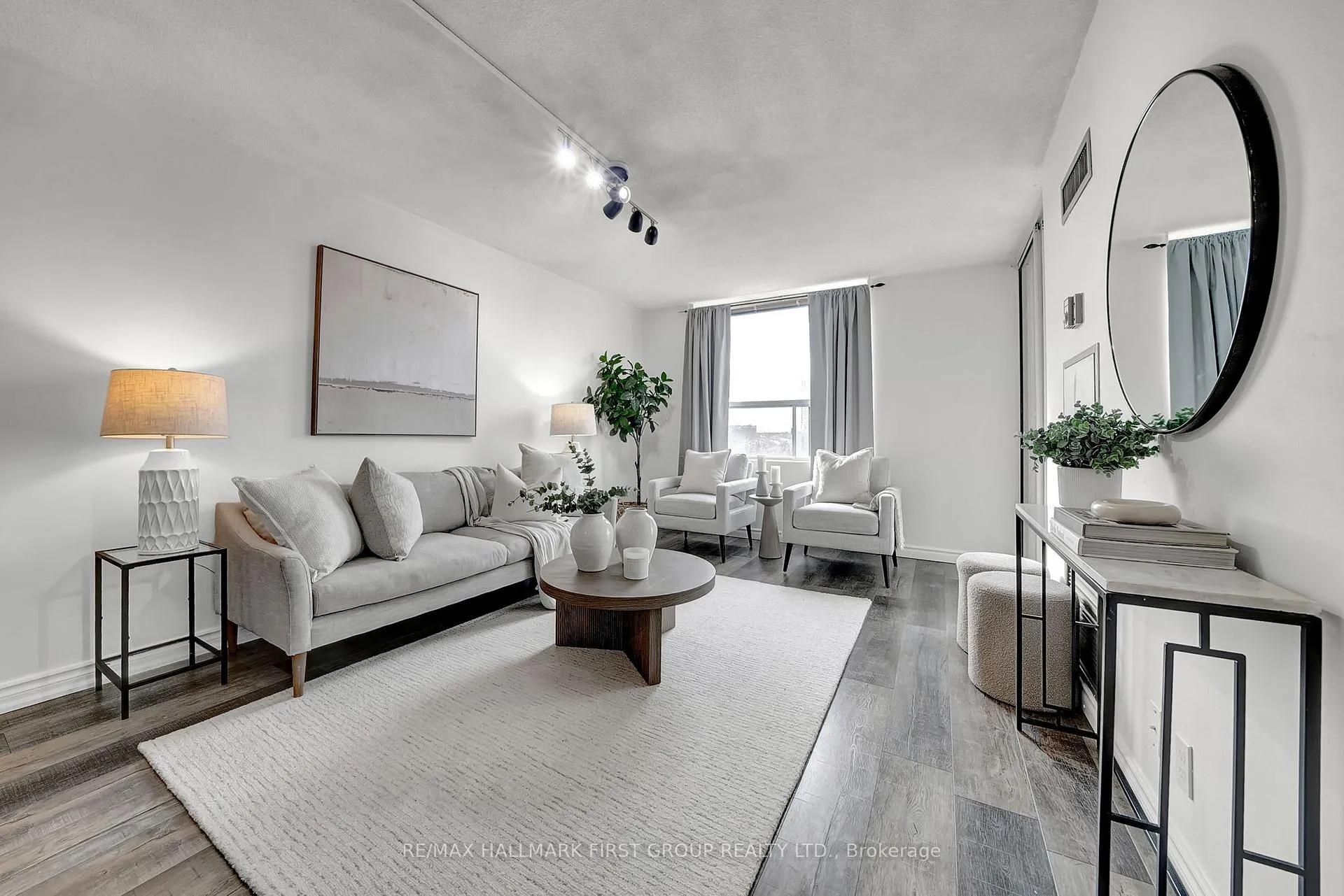Photo 8 of Unit 405, 1665 Pickering Parkway, Pickering, Village East — HOMEH