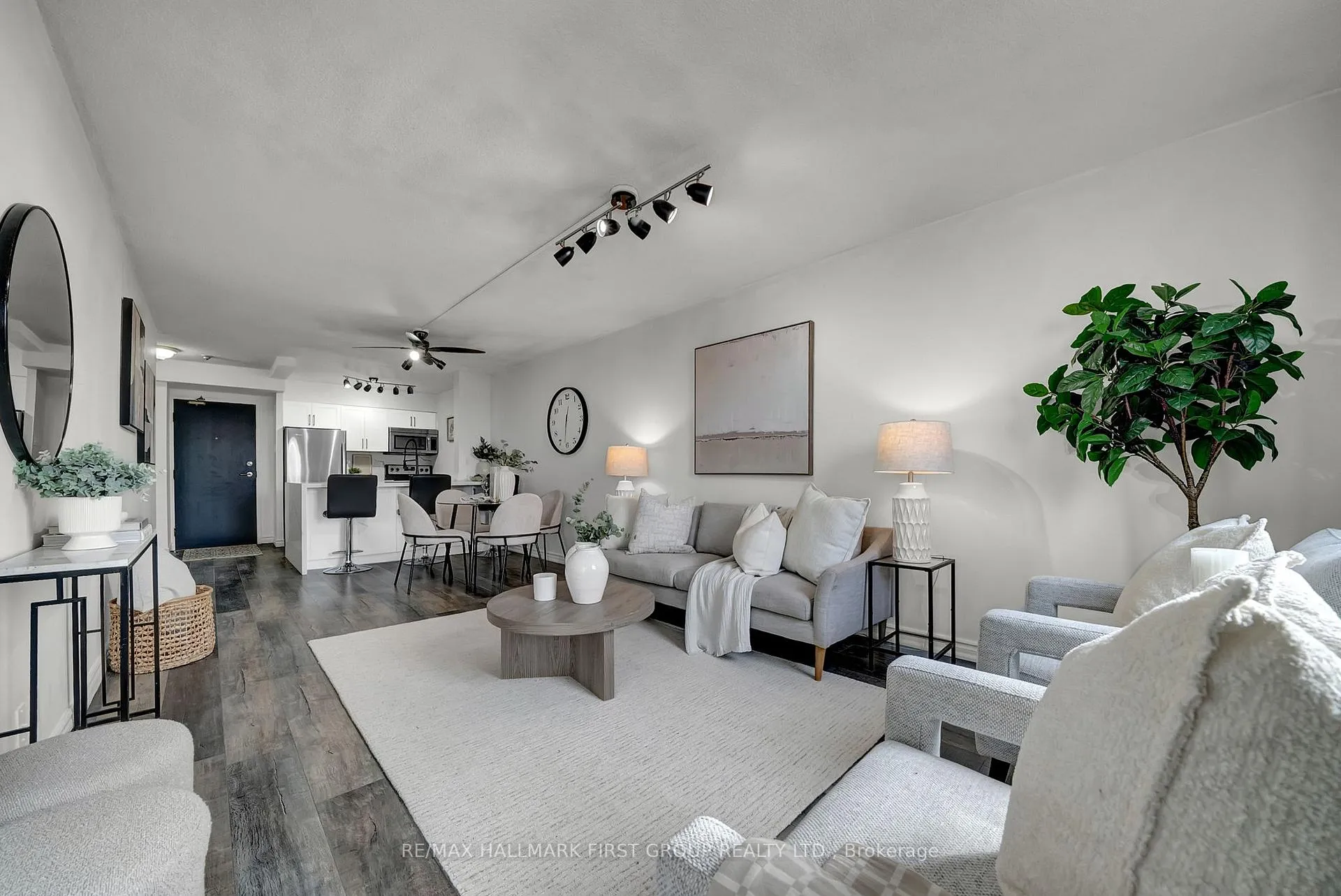 Photo 10 of Unit 405, 1665 Pickering Parkway, Pickering, Village East — HOMEH