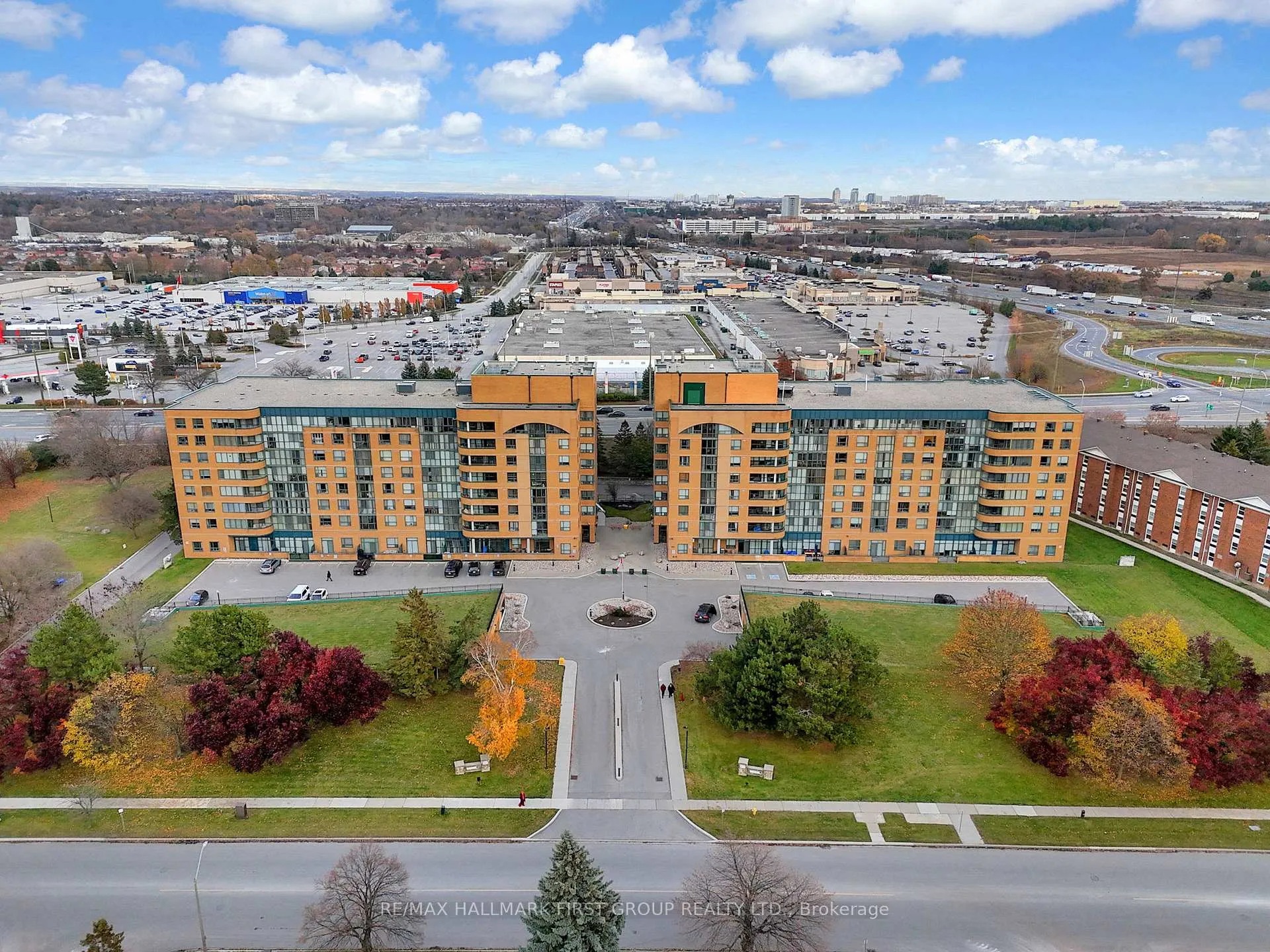 Photo 35 of Unit 405, 1665 Pickering Parkway, Pickering, Village East — HOMEH