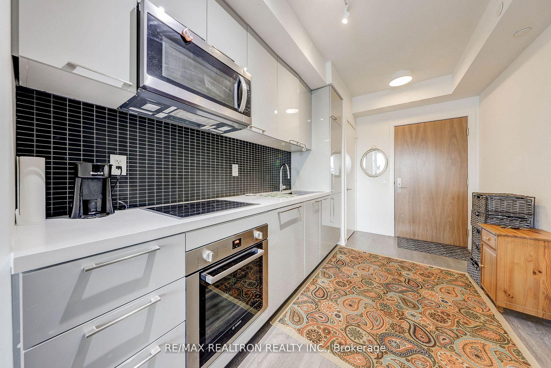 Photo 9 of Unit 610, 1 Grandview Avenue, Markham, Thornhill — HOMEH