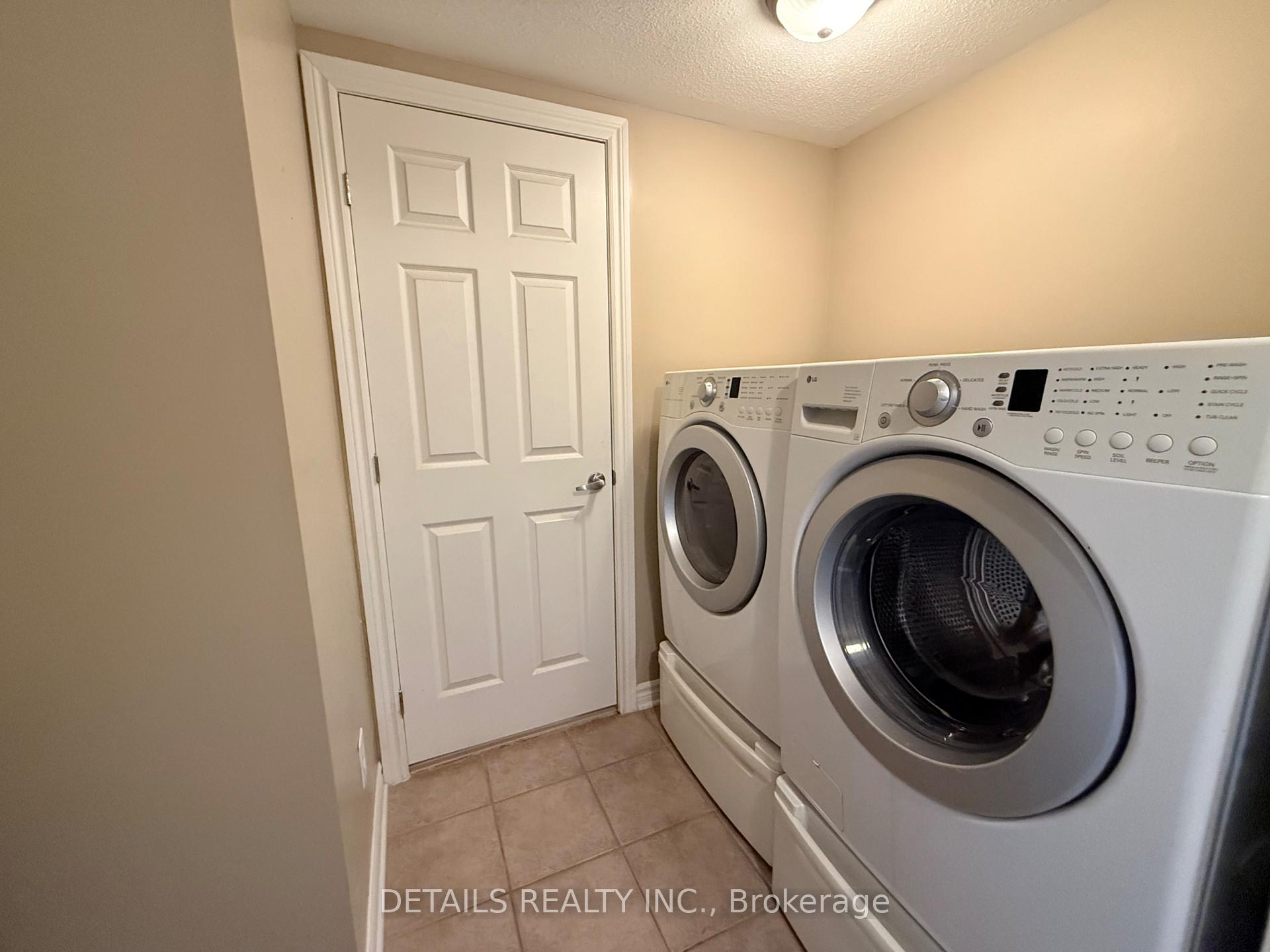 Photo 5 of 2065 Madrid Avenue, Ottawa, Barrhaven - Heritage Park — HOMEH