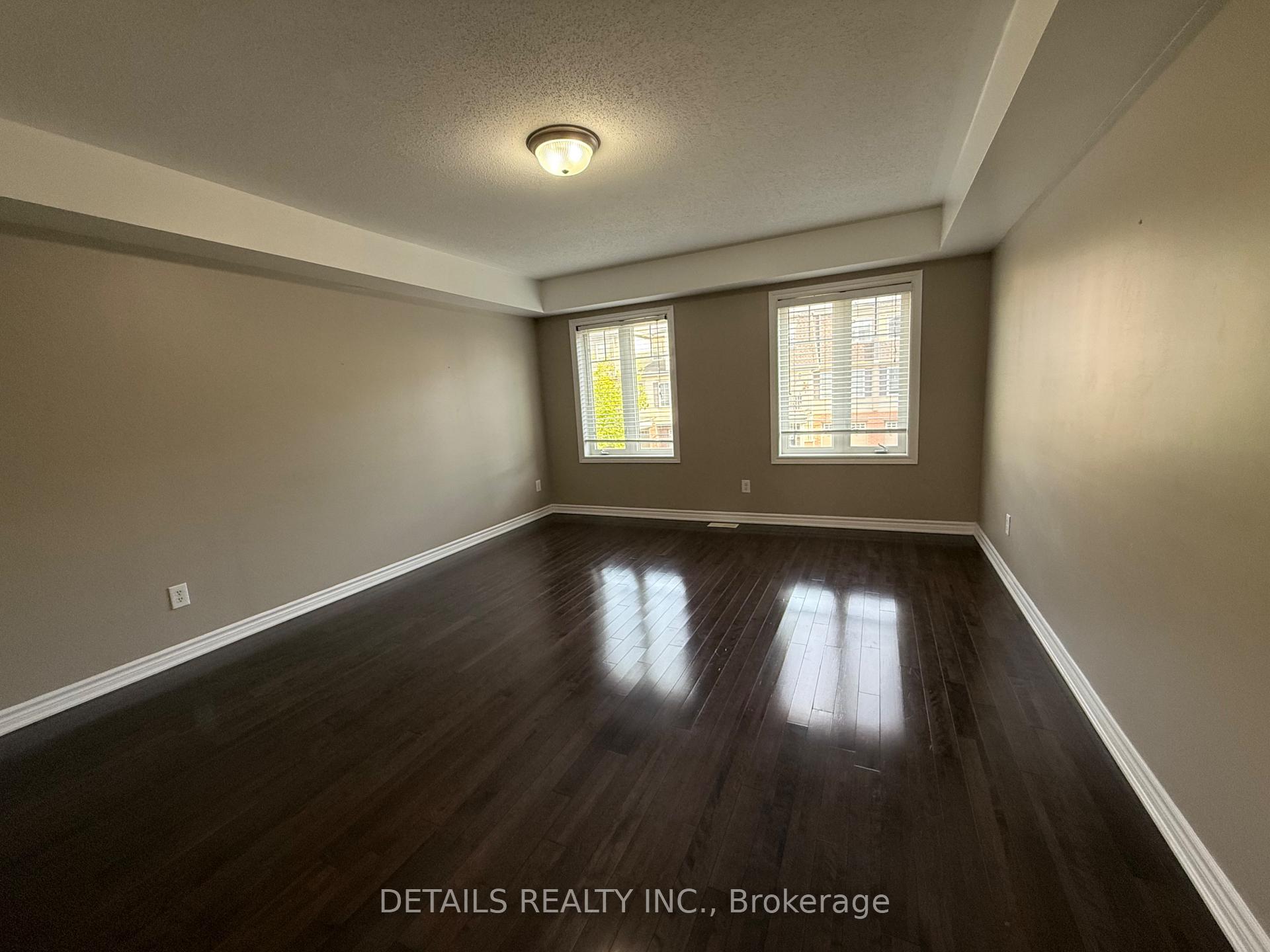 Photo 17 of 2065 Madrid Avenue, Ottawa, Barrhaven - Heritage Park — HOMEH