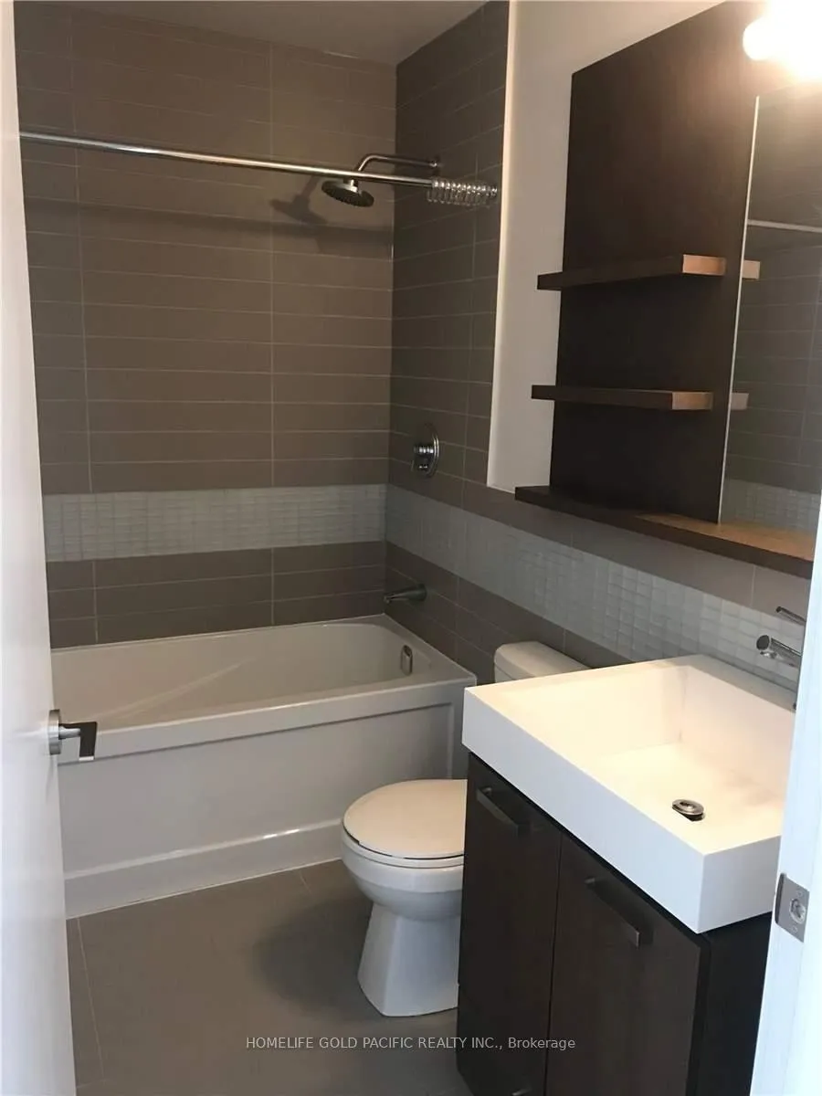 Photo 4 of Unit 719, 295 Adelaide Street W, Toronto, Waterfront Communities — HOMEH