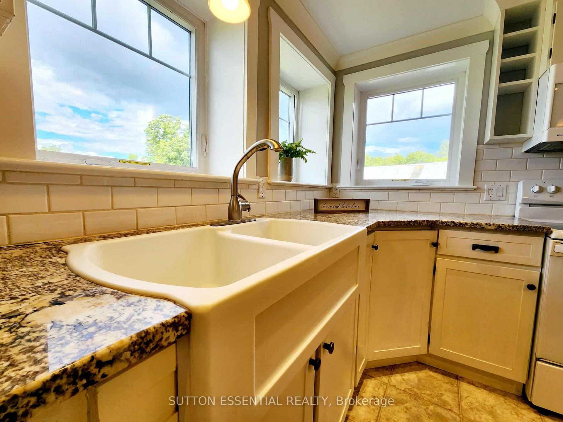 Photo 10 of 3565 Weir Road, Edwardsburgh/Cardinal, Edwardsburgh/Cardinal Twp — HOMEH