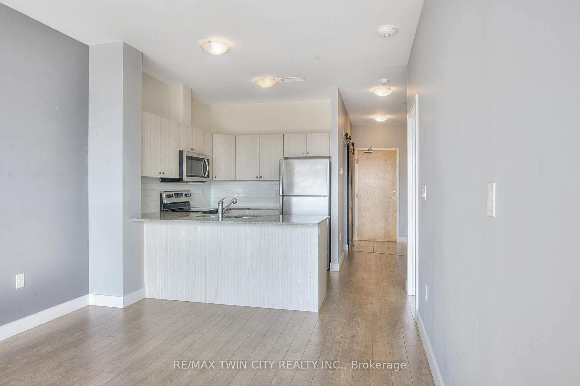 Photo 13 of Unit 1406, 100 Garment Street, Kitchener — HOMEH