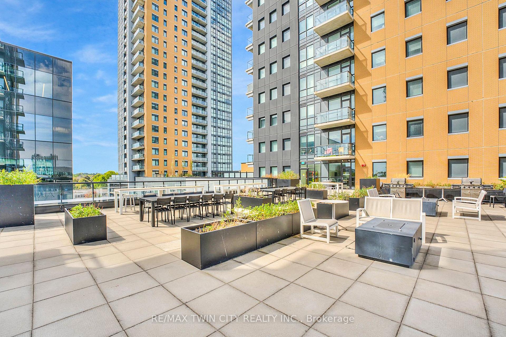 Photo 31 of Unit 1406, 100 Garment Street, Kitchener — HOMEH