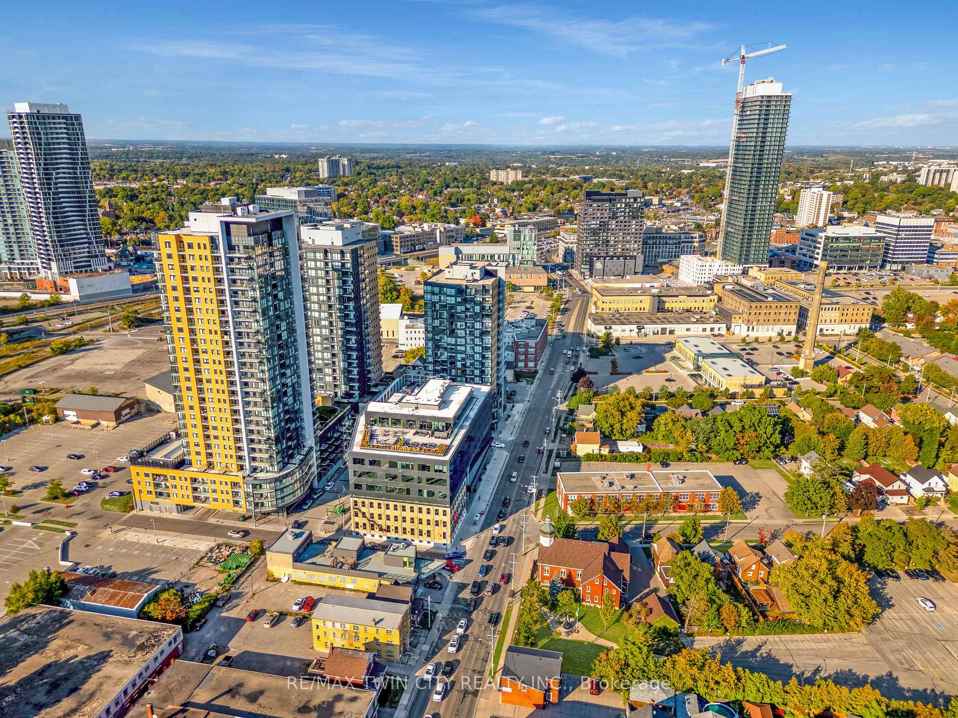 Photo 48 of Unit 1406, 100 Garment Street, Kitchener — HOMEH