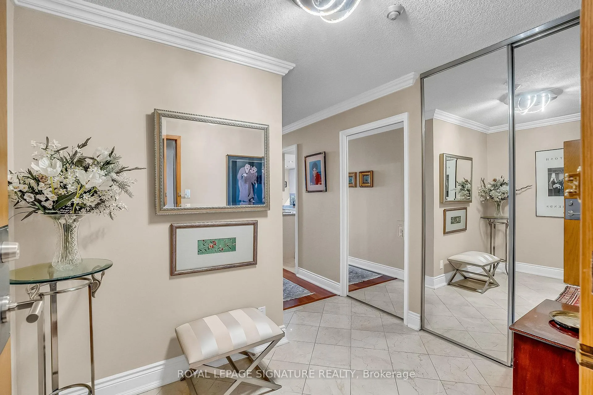 Photo 4 of Unit 1804, 195 Wynford Drive, Toronto, Flemingdon Park — HOMEH