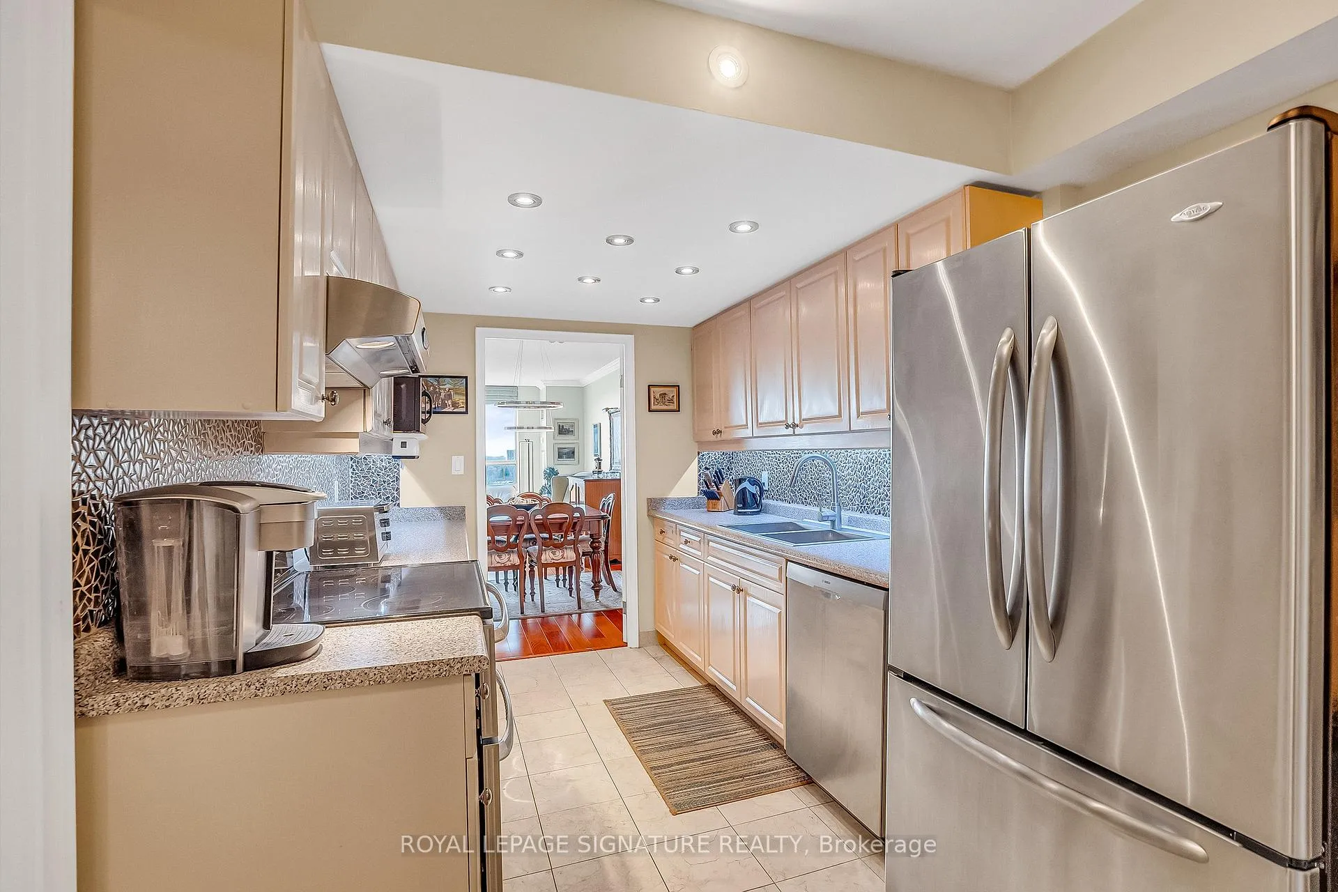 Photo 7 of Unit 1804, 195 Wynford Drive, Toronto, Flemingdon Park — HOMEH