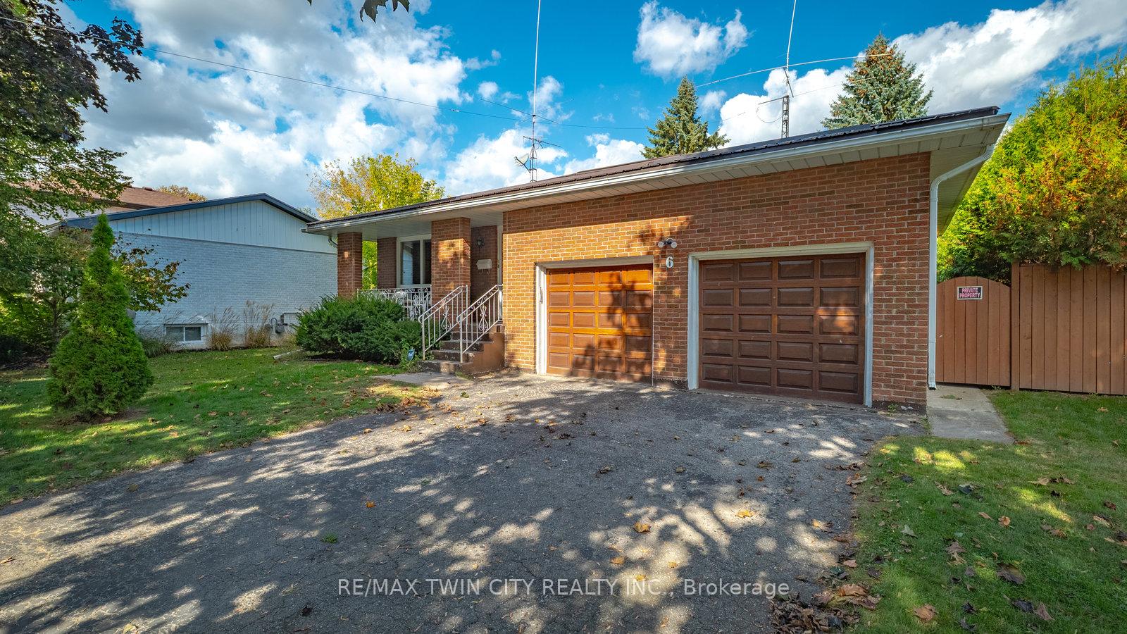 Photo 6 of 6 Ventnor Court, Brantford — HOMEH