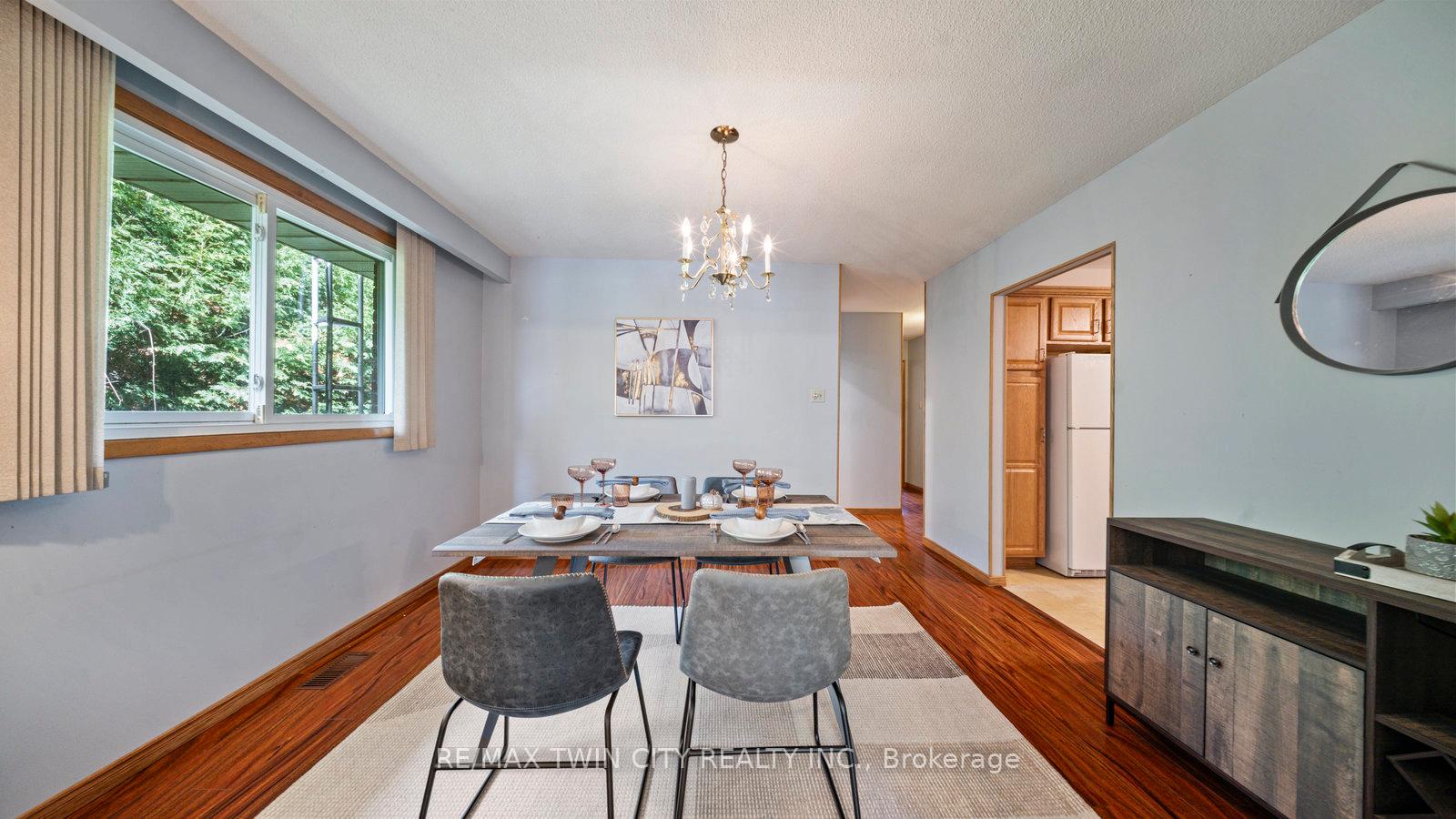 Photo 18 of 6 Ventnor Court, Brantford — HOMEH