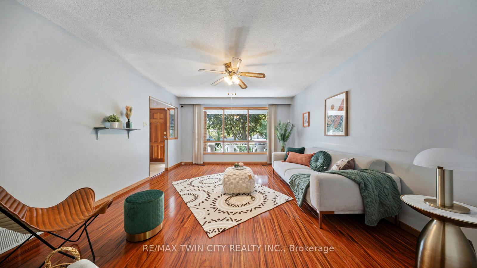 Photo 20 of 6 Ventnor Court, Brantford — HOMEH