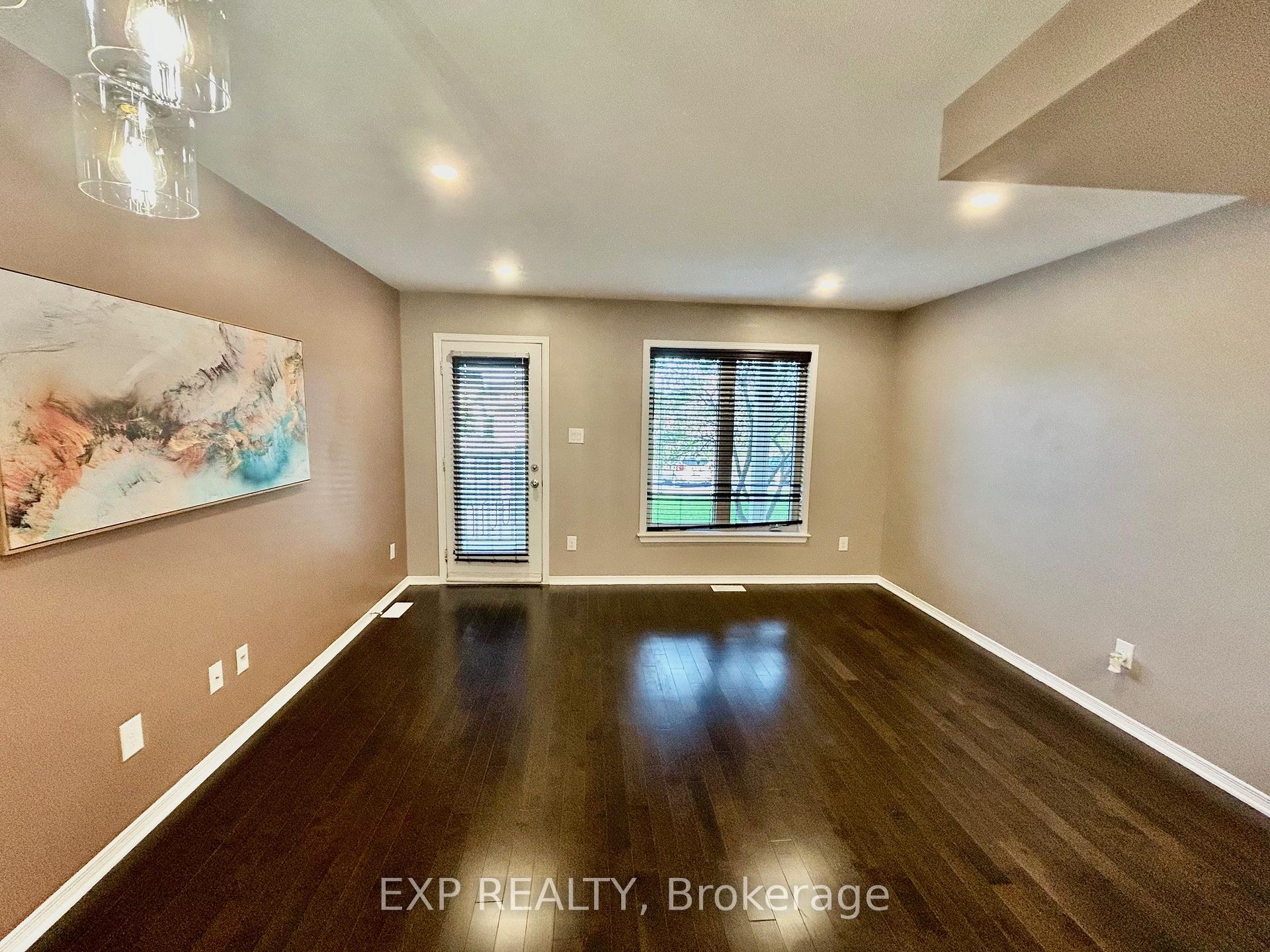 Photo 16 of 208 Shanly Private, Ottawa, Barrhaven - Stonebridge — HOMEH