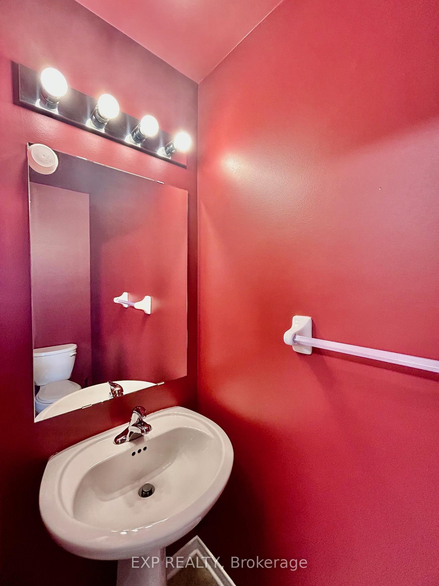 Photo 21 of 208 Shanly Private, Ottawa, Barrhaven - Stonebridge — HOMEH
