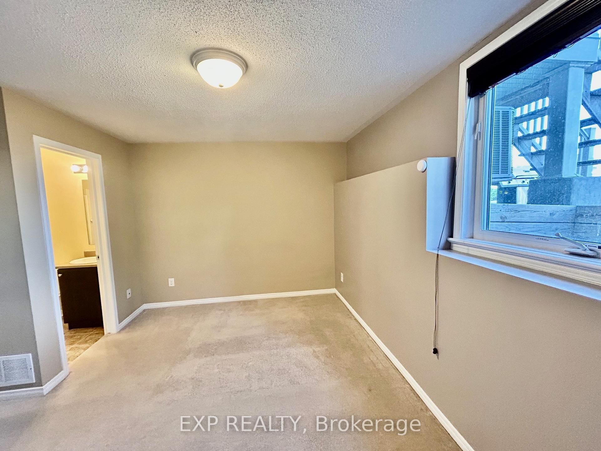 Photo 23 of 208 Shanly Private, Ottawa, Barrhaven - Stonebridge — HOMEH
