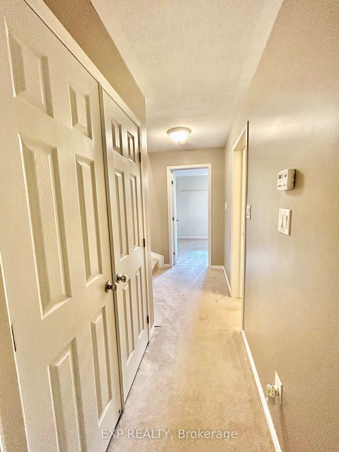 Photo 28 of 208 Shanly Private, Ottawa, Barrhaven - Stonebridge — HOMEH