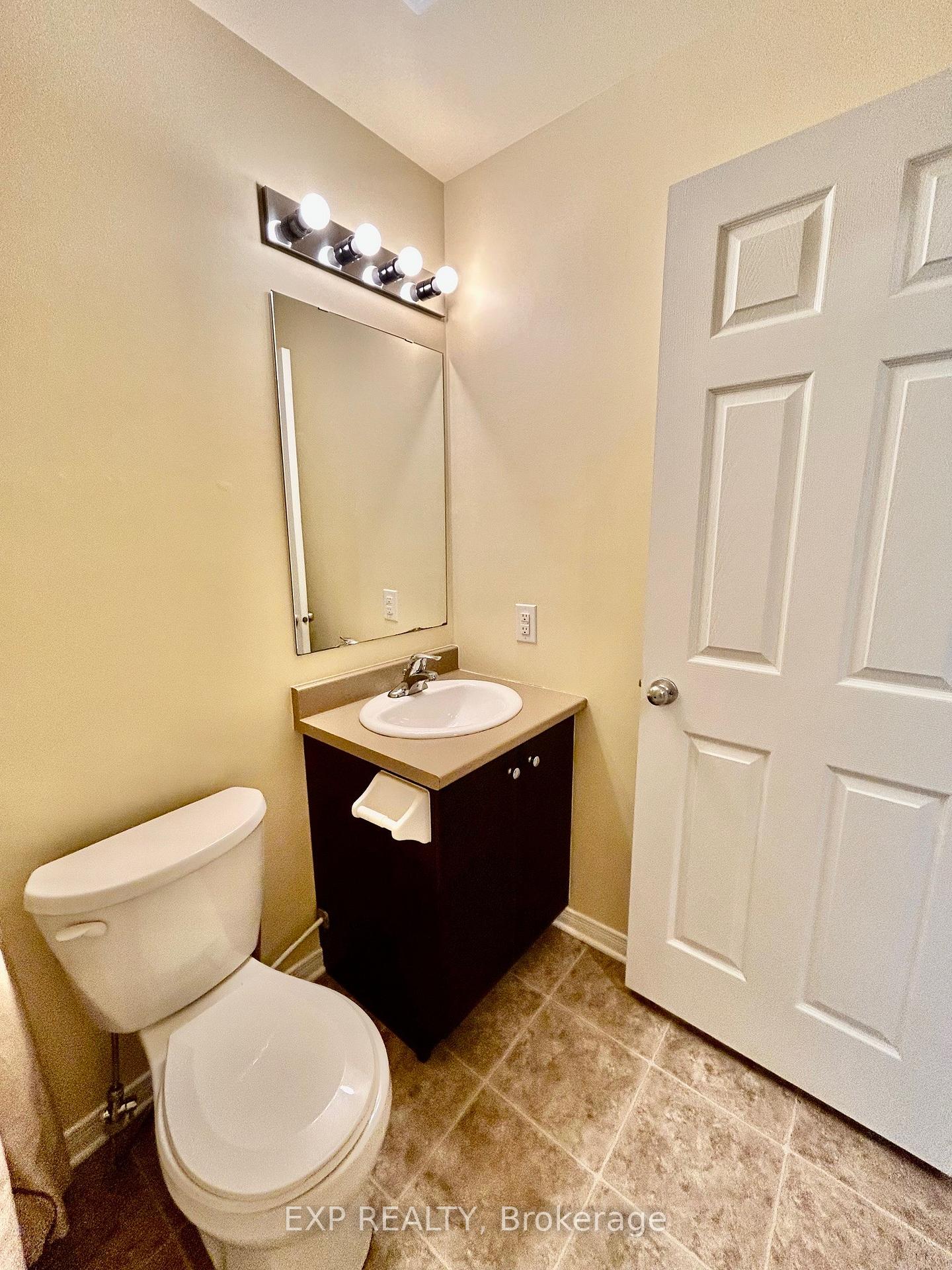 Photo 33 of 208 Shanly Private, Ottawa, Barrhaven - Stonebridge — HOMEH