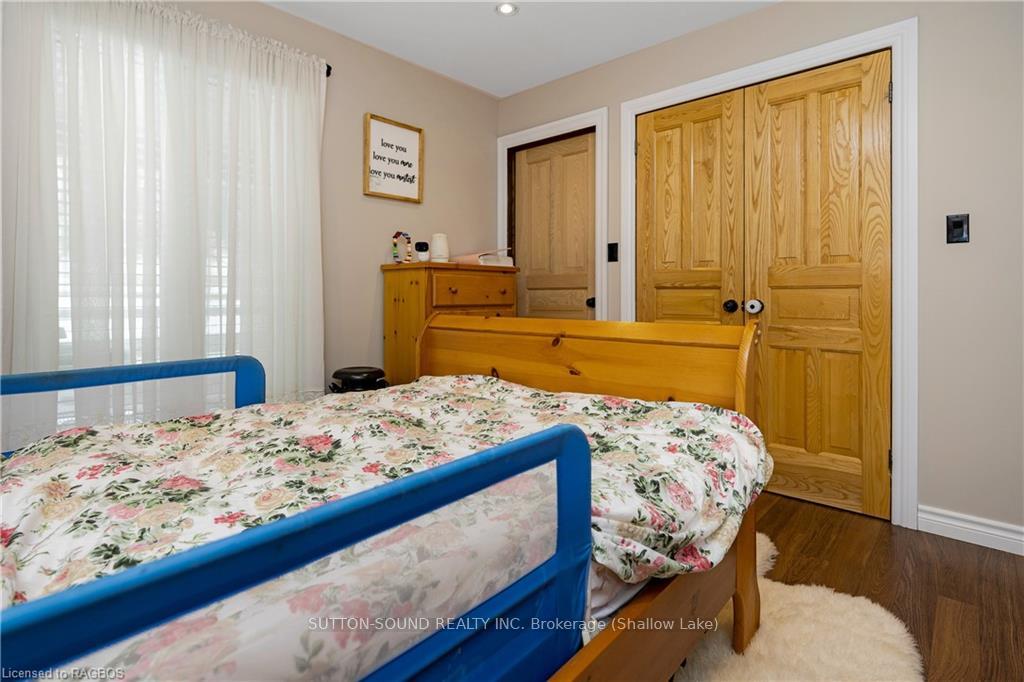 Photo 11 of 101 Arnott Lane, Chatsworth — HOMEH