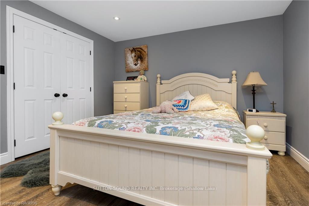 Photo 21 of 101 Arnott Lane, Chatsworth — HOMEH