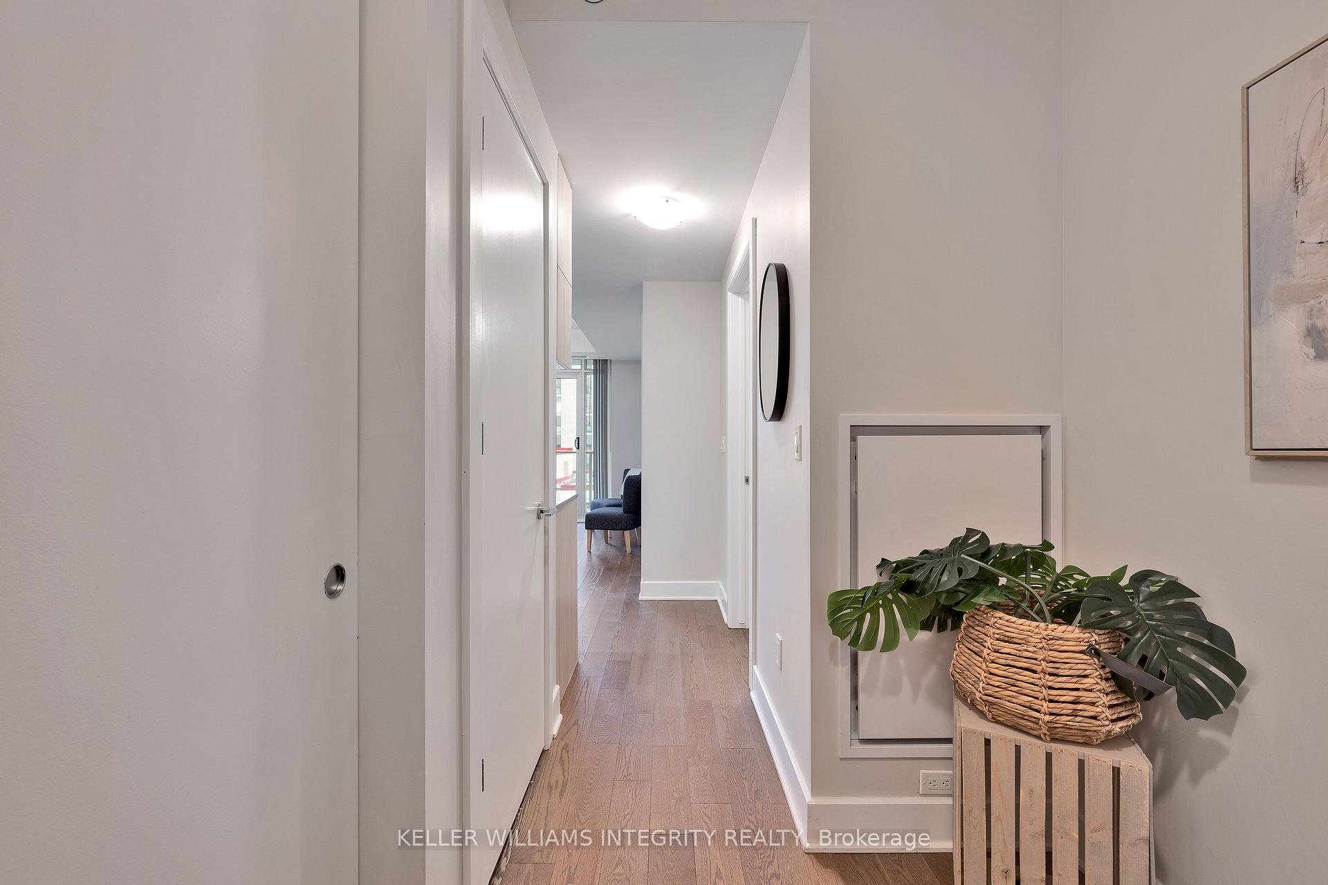 Photo 8 of Unit 804, 255 Bay Street, Ottawa, Ottawa Centre — HOMEH