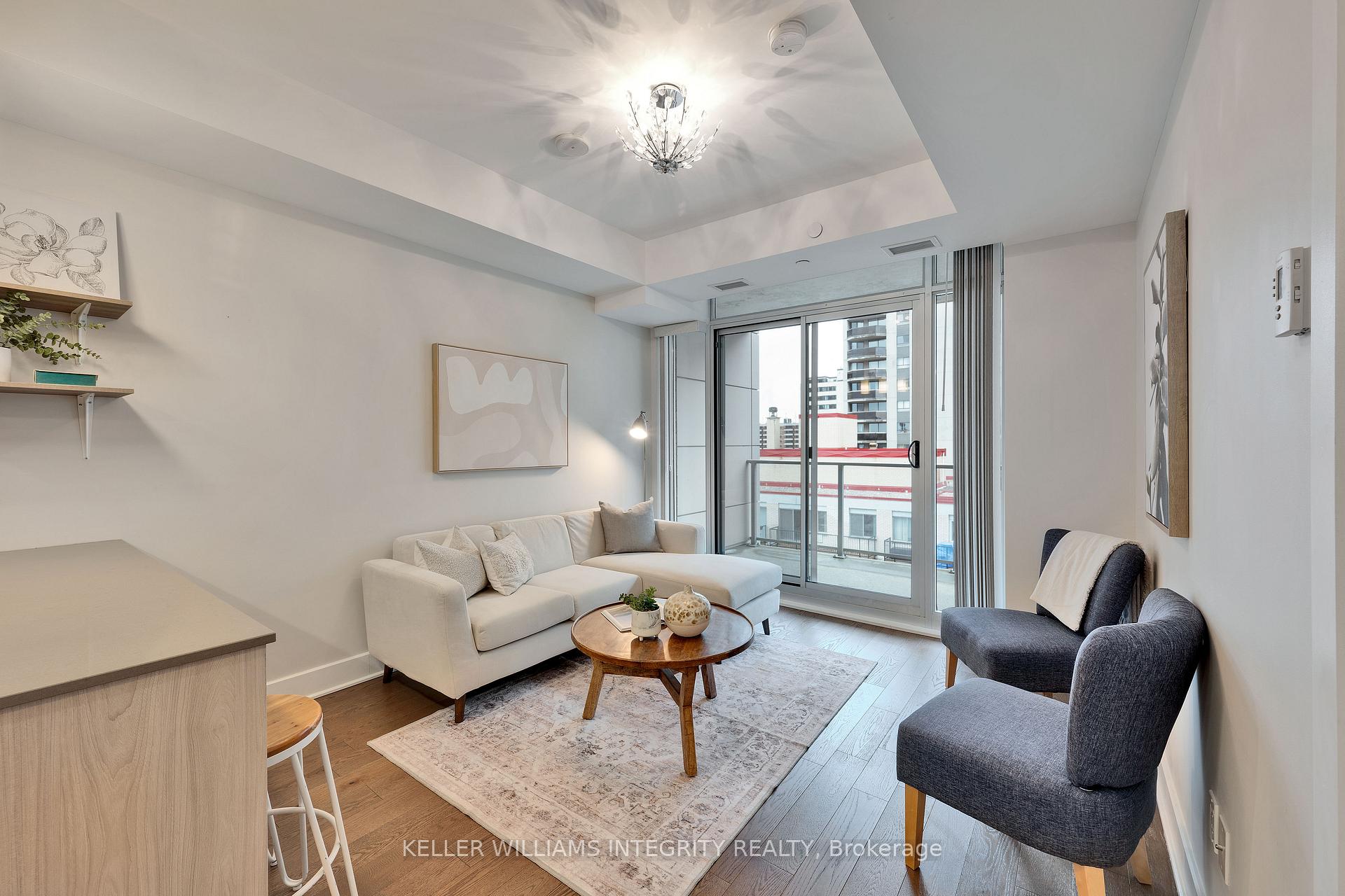 Photo 9 of Unit 804, 255 Bay Street, Ottawa, Ottawa Centre — HOMEH