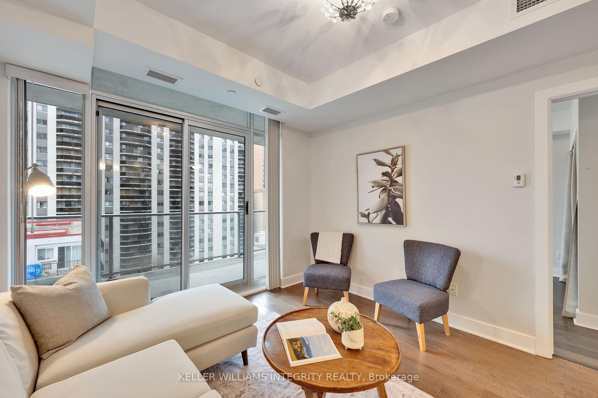 Photo 10 of Unit 804, 255 Bay Street, Ottawa, Ottawa Centre — HOMEH