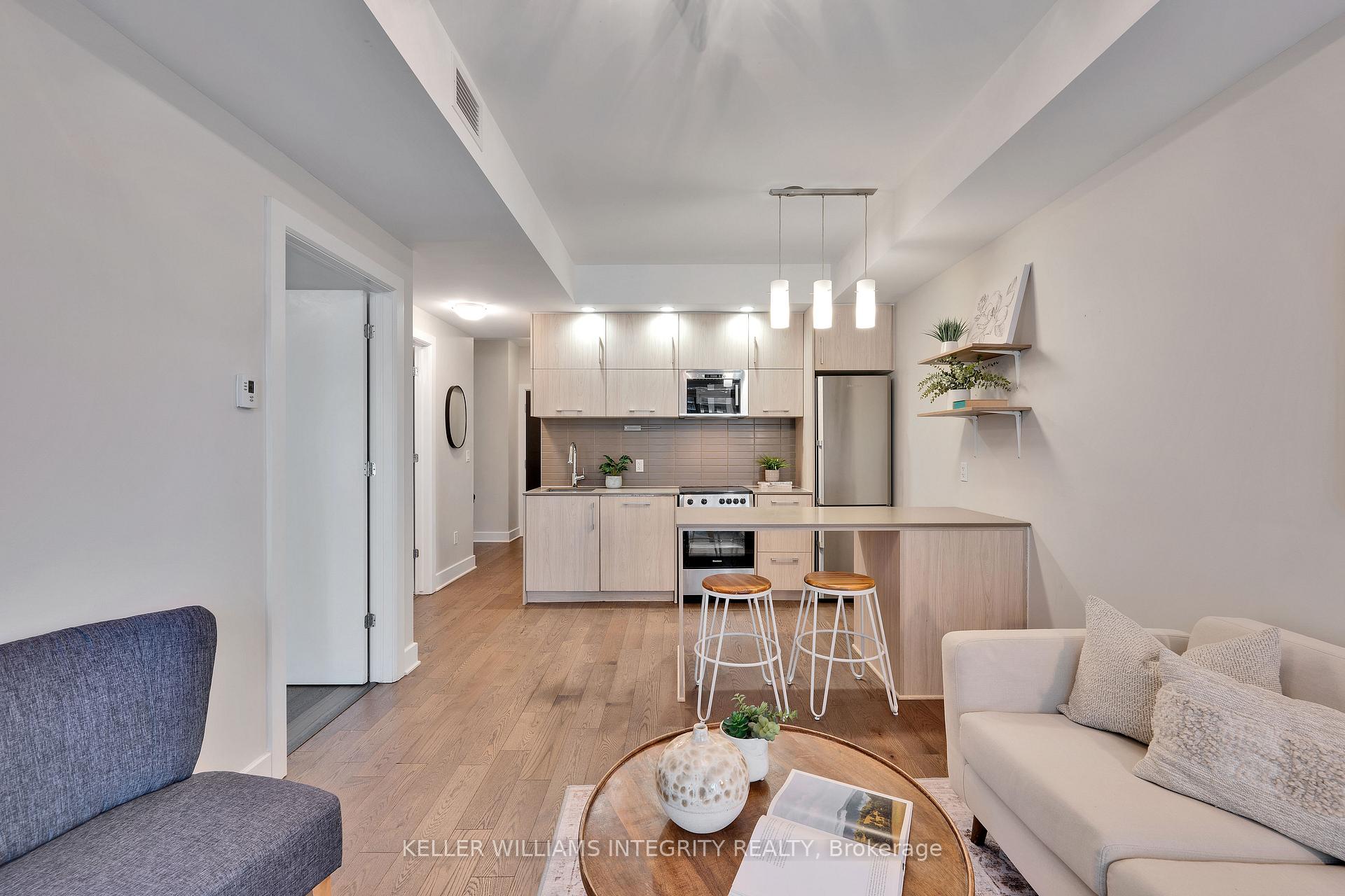Photo 13 of Unit 804, 255 Bay Street, Ottawa, Ottawa Centre — HOMEH