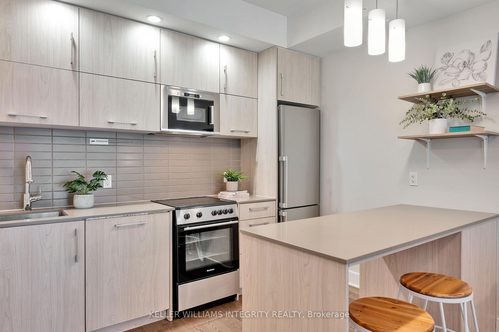Photo 18 of Unit 804, 255 Bay Street, Ottawa, Ottawa Centre — HOMEH
