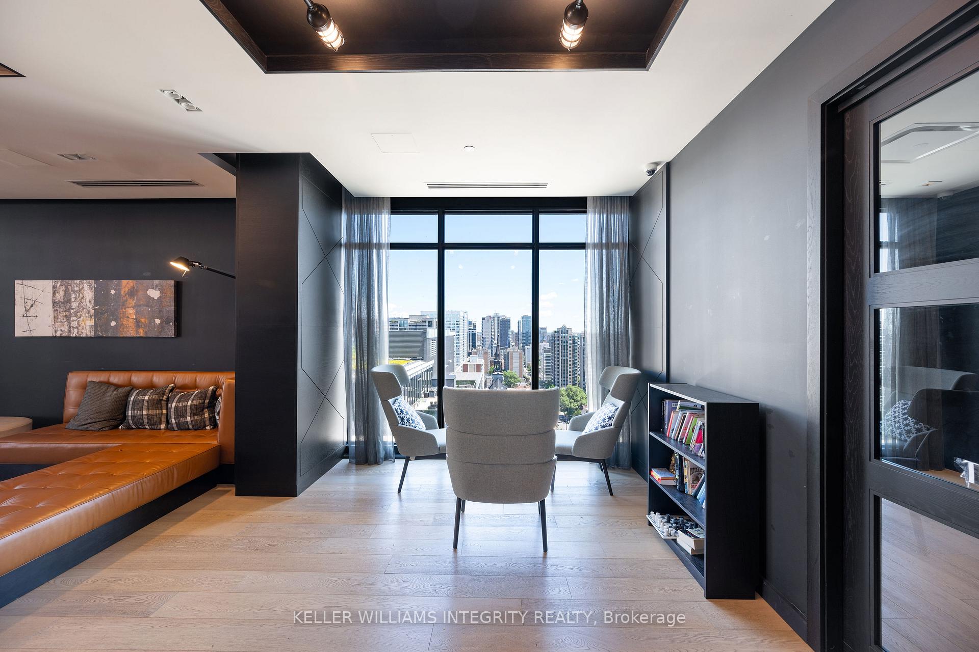 Photo 38 of Unit 804, 255 Bay Street, Ottawa, Ottawa Centre — HOMEH
