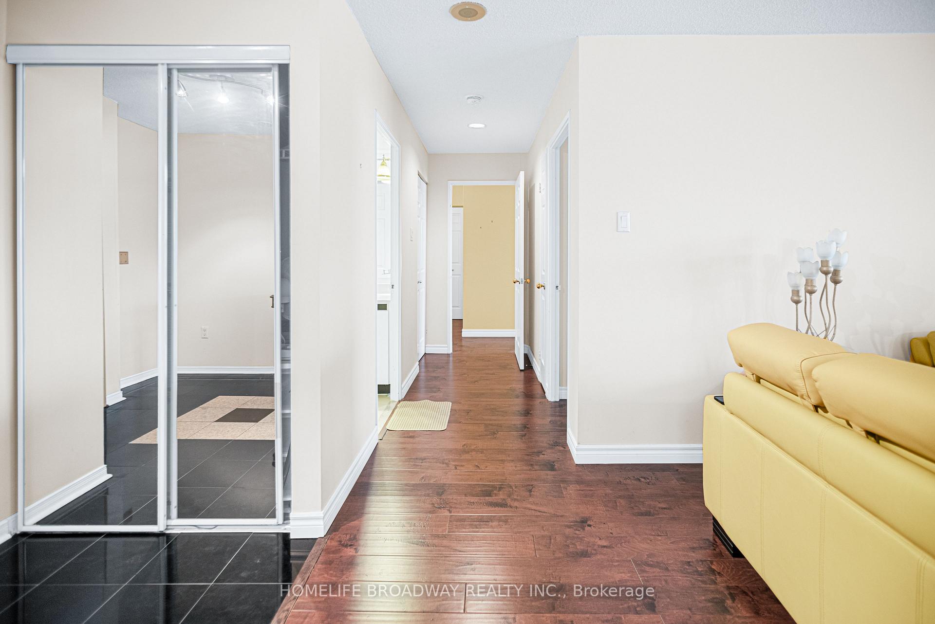 Photo 6 of Unit 1319, 7825 Bayview Avenue, Markham, Aileen-Willowbrook — HOMEH