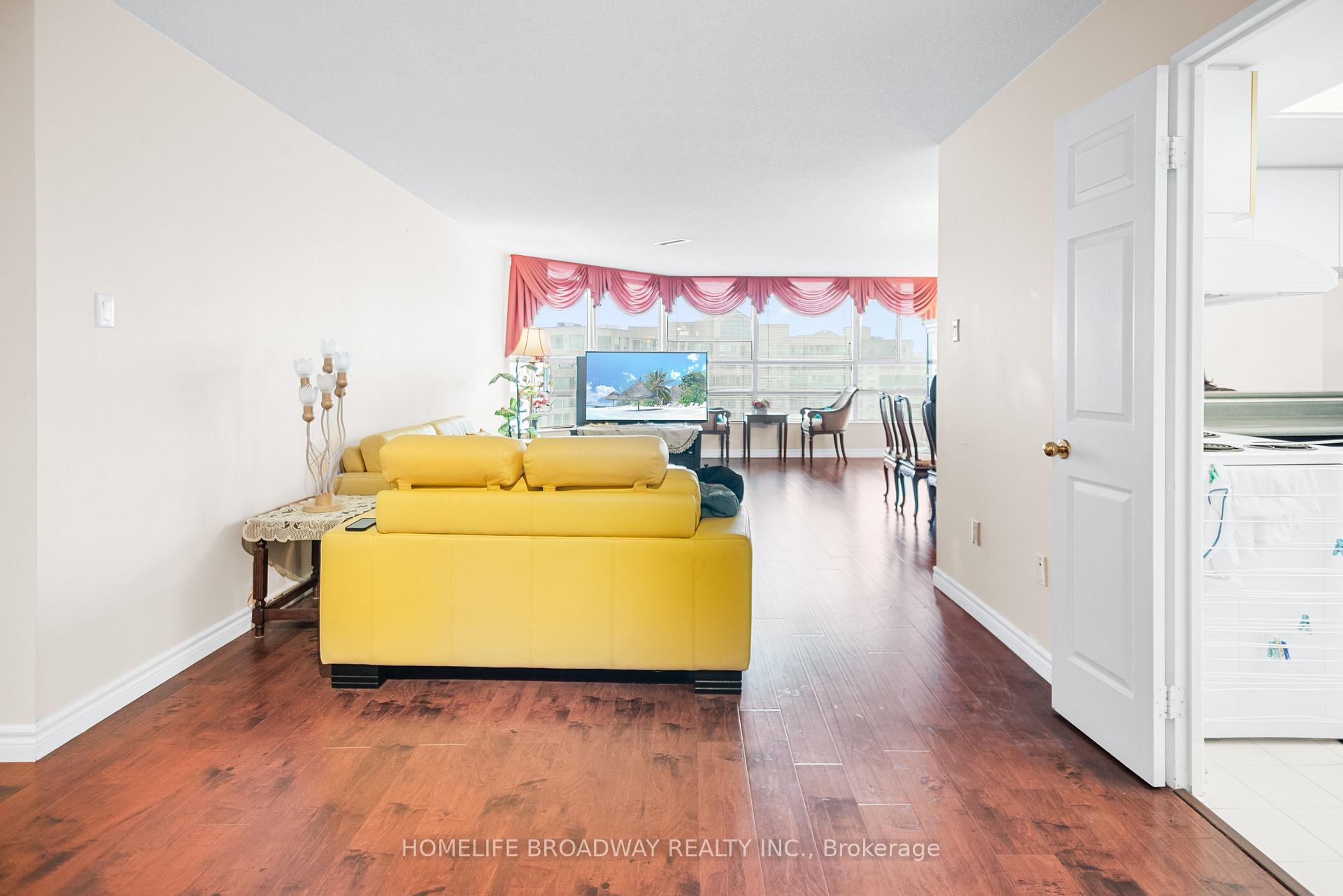 Photo 20 of Unit 1319, 7825 Bayview Avenue, Markham, Aileen-Willowbrook — HOMEH