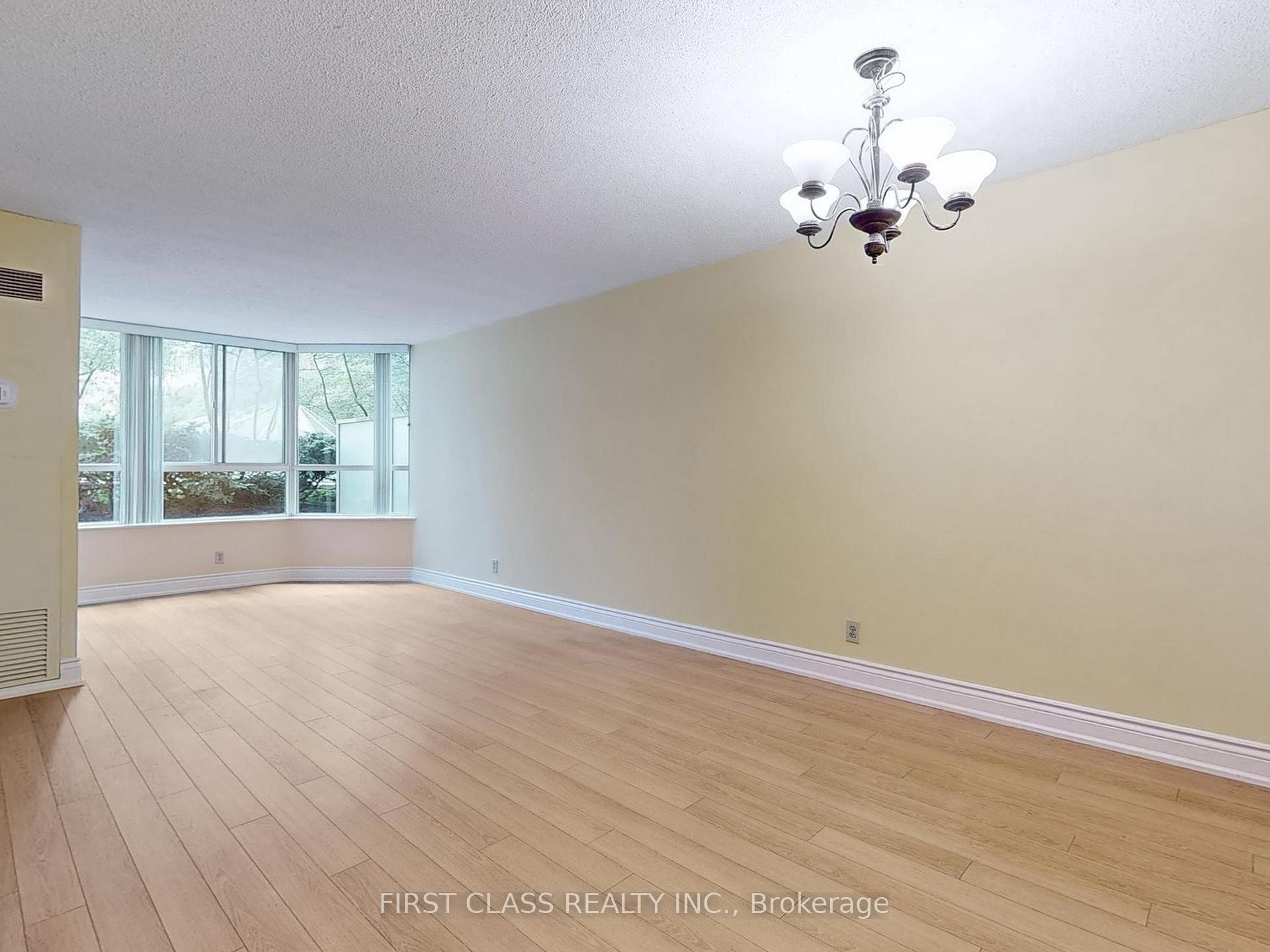 Photo 4 of Unit 303, 717 Bay Avenue, Toronto, Bay Street Corridor — HOMEH