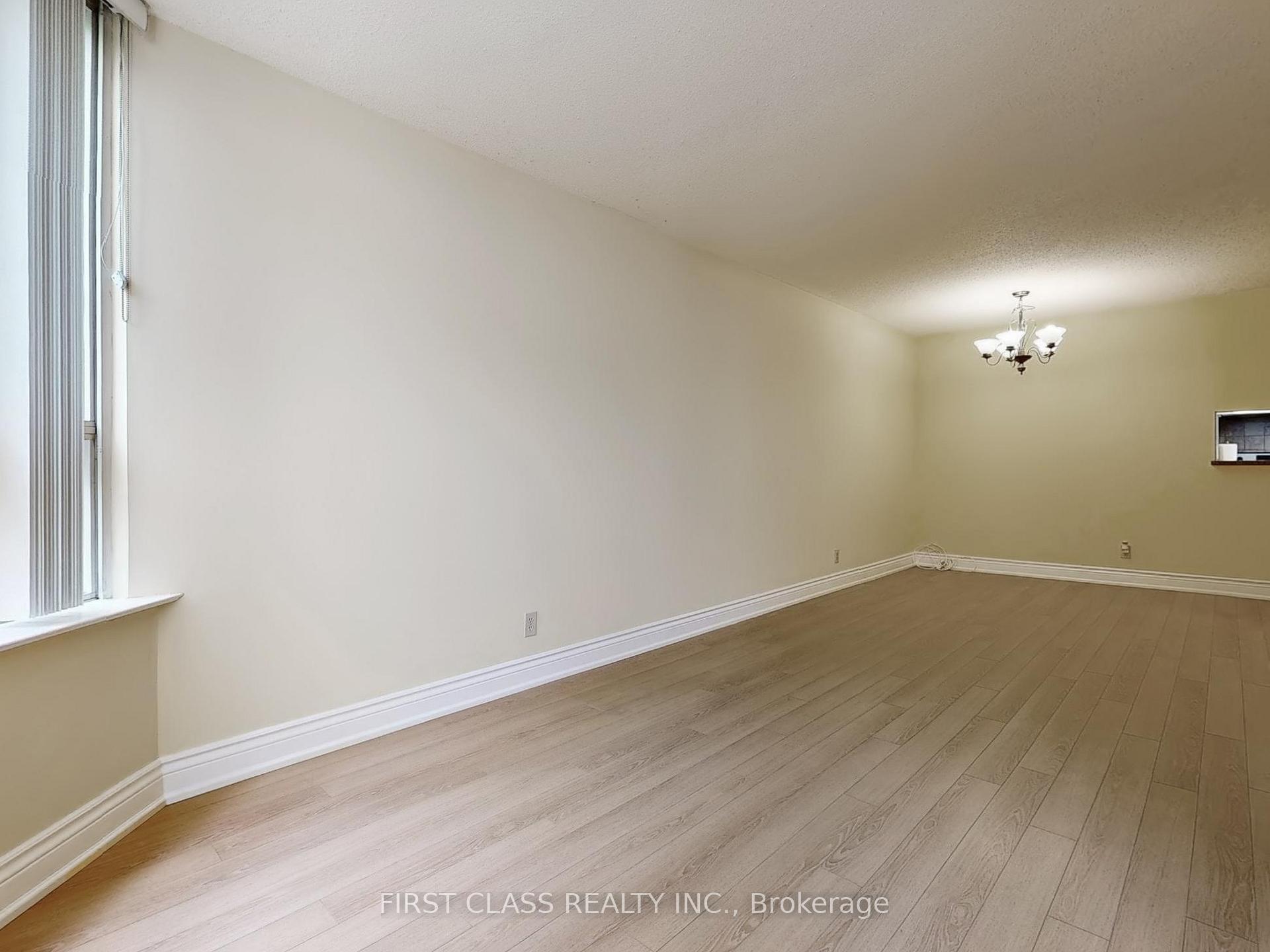Photo 8 of Unit 303, 717 Bay Avenue, Toronto, Bay Street Corridor — HOMEH