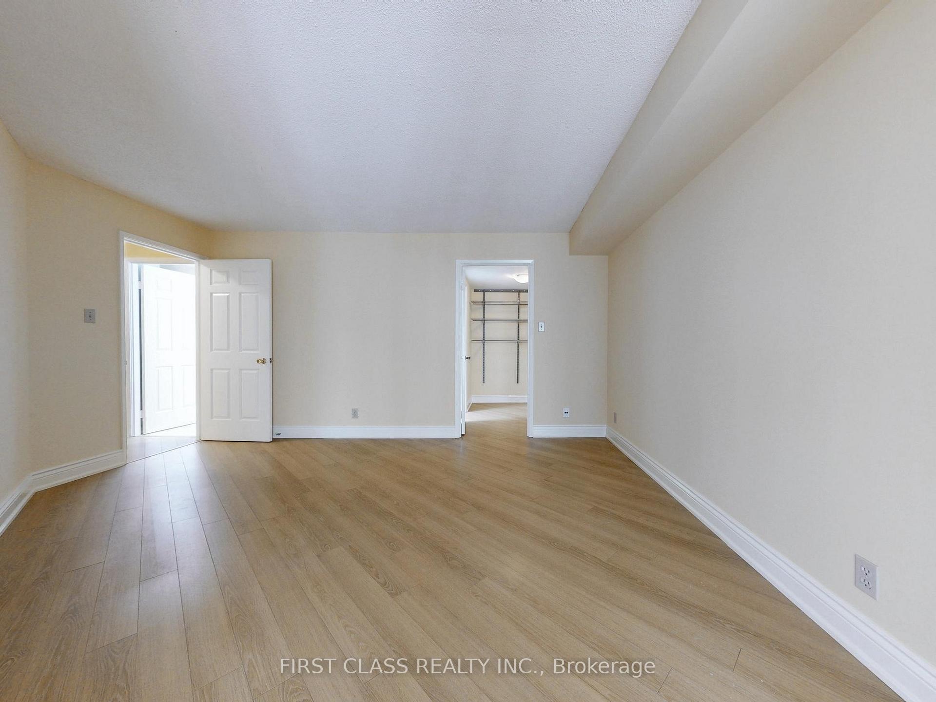Photo 16 of Unit 303, 717 Bay Avenue, Toronto, Bay Street Corridor — HOMEH