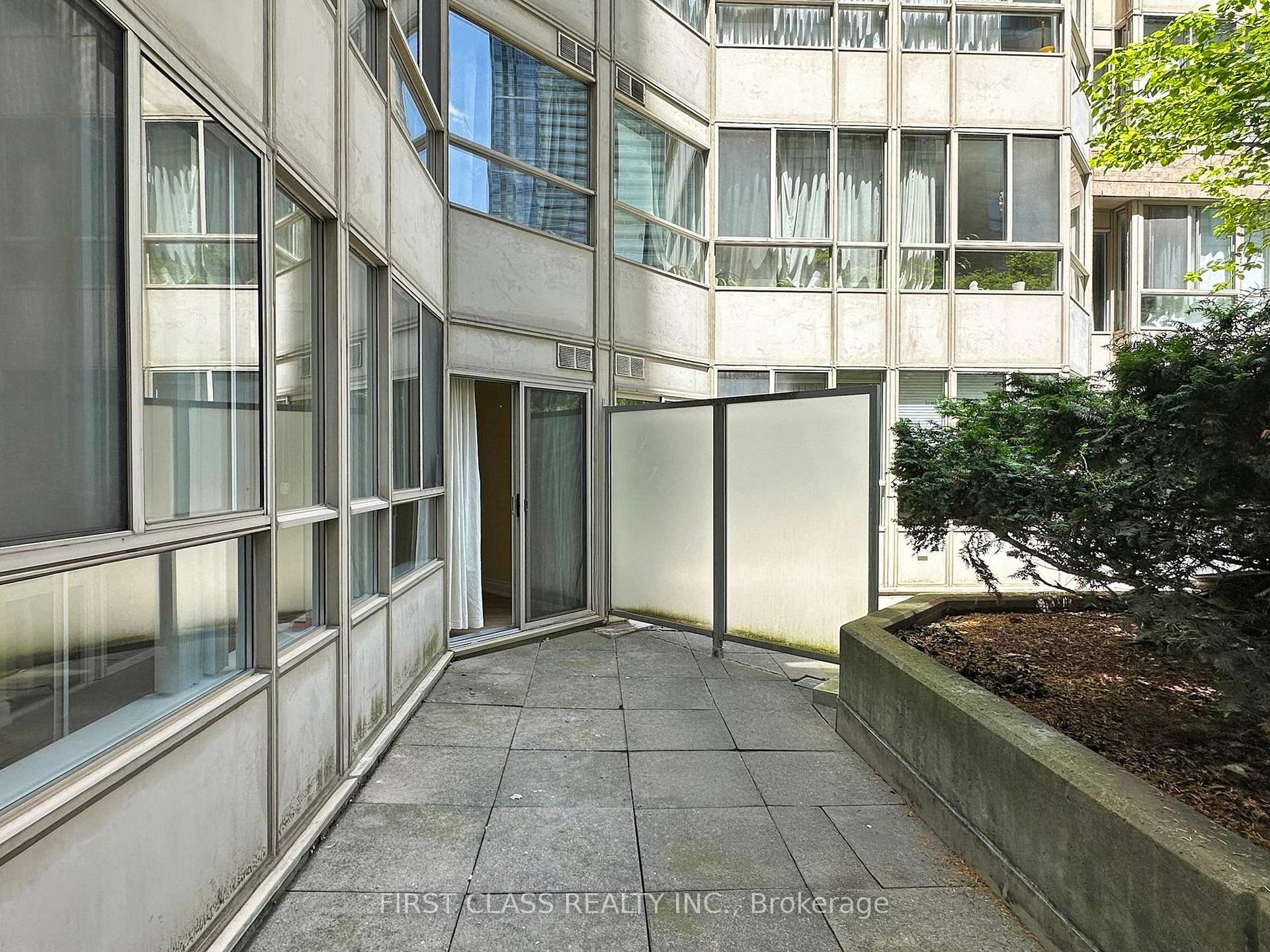 Photo 27 of Unit 303, 717 Bay Avenue, Toronto, Bay Street Corridor — HOMEH