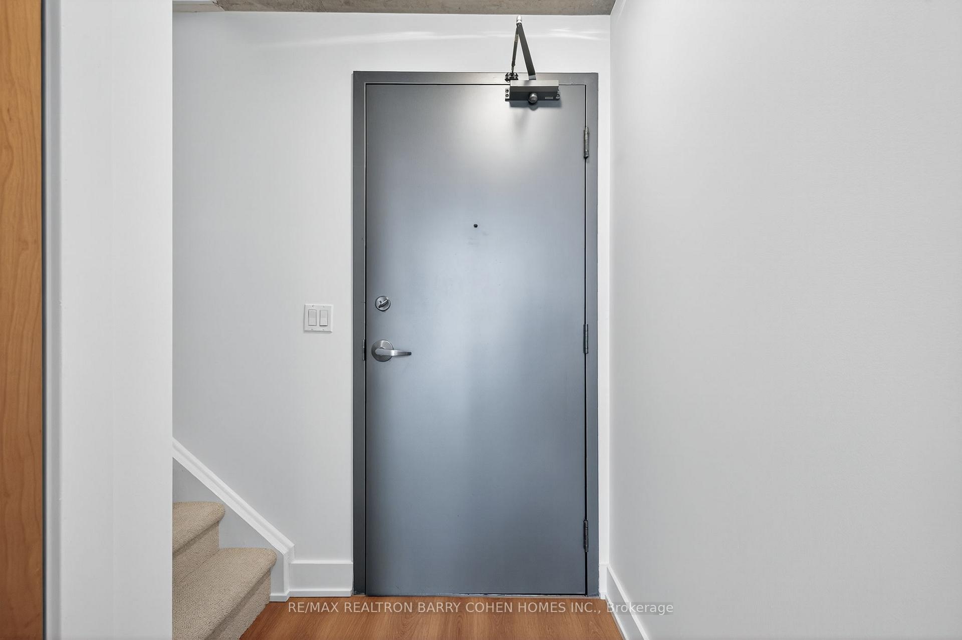 Photo 3 of Unit 814, 255 Richmond Street E, Toronto, Moss Park — HOMEH