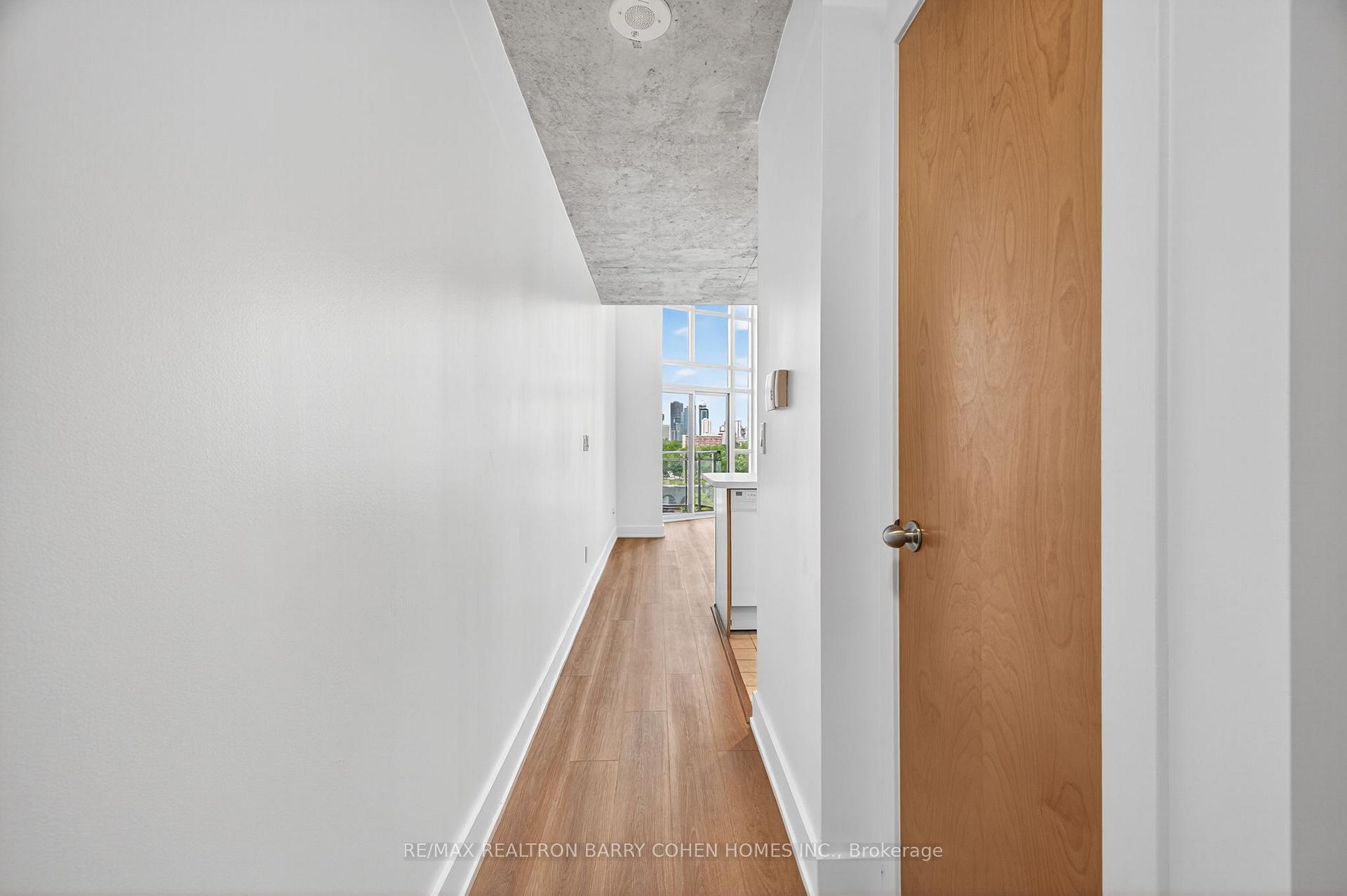 Photo 4 of Unit 814, 255 Richmond Street E, Toronto, Moss Park — HOMEH