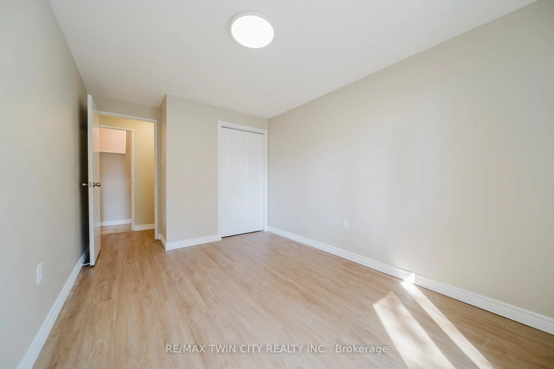Photo 17 of Unit 110, 279 Chandler Drive, Kitchener — HOMEH