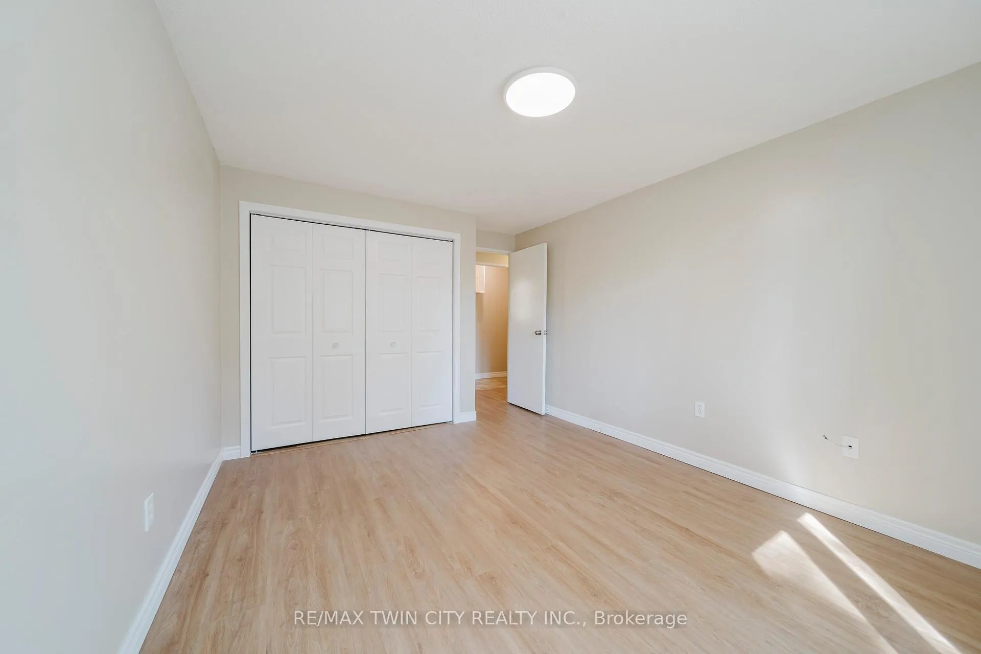 Photo 22 of Unit 110, 279 Chandler Drive, Kitchener — HOMEH