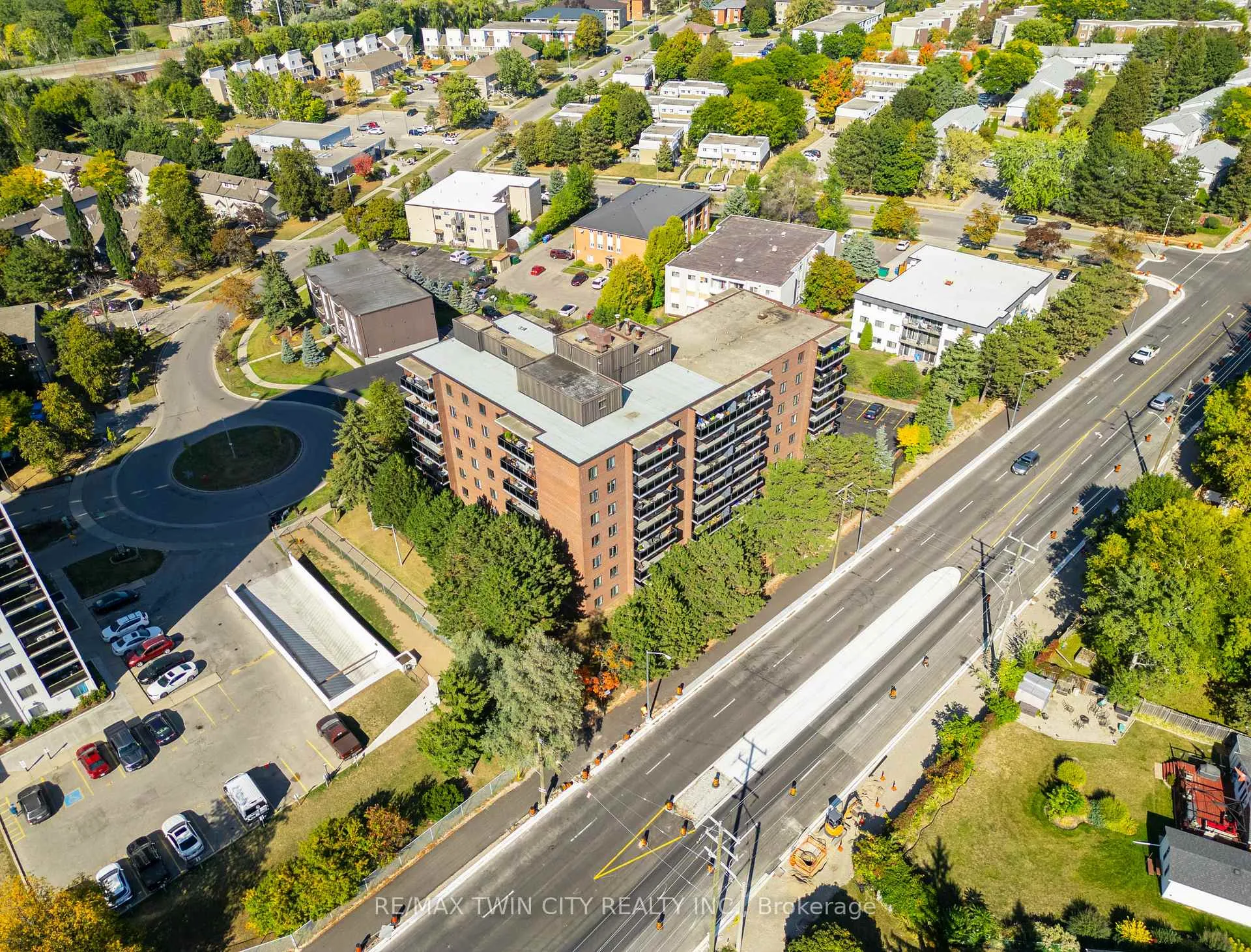Photo 41 of Unit 110, 279 Chandler Drive, Kitchener — HOMEH