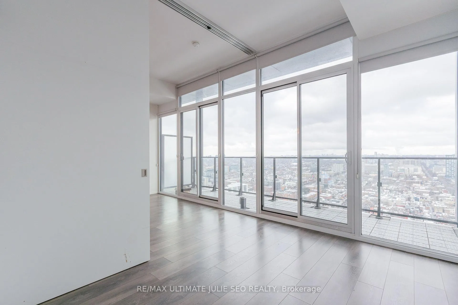 Photo 9 of Unit 3606, 125 Peter Street, Toronto, Waterfront Communities — HOMEH