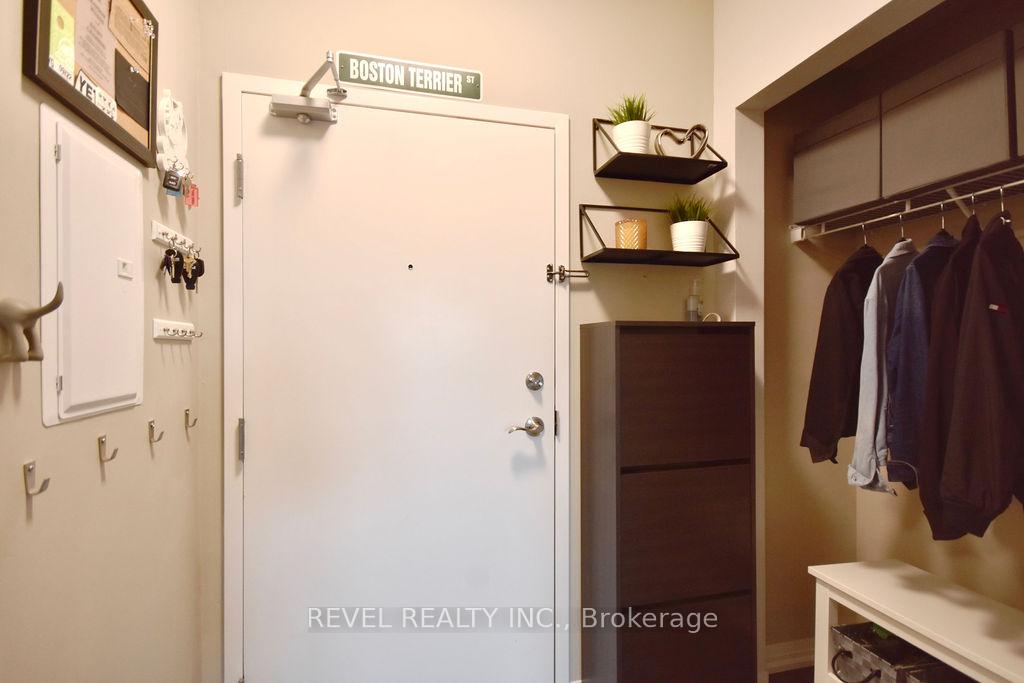 Photo 5 of Unit 208, 299 Cundles Road E, Barrie, Cundles East — HOMEH
